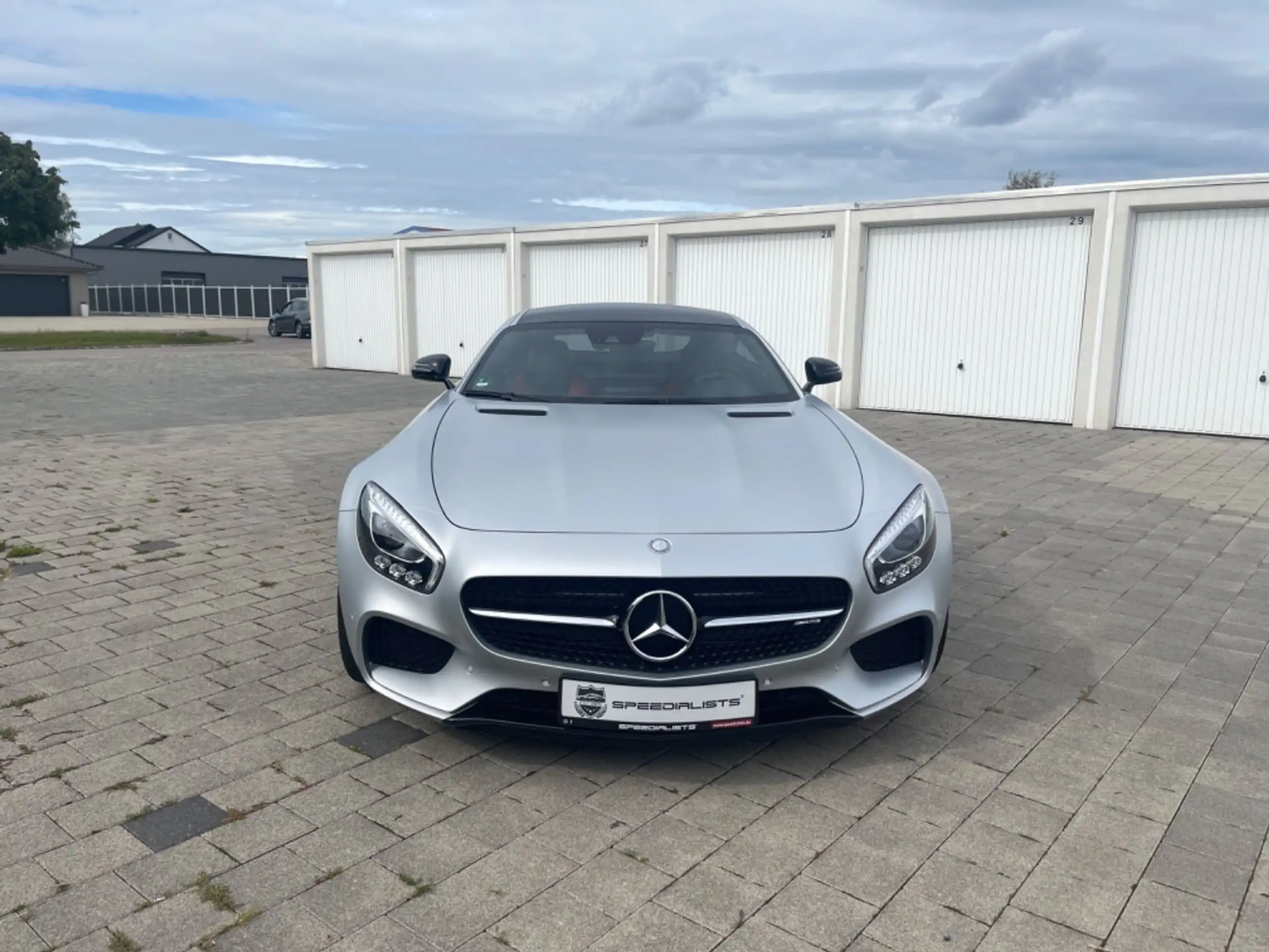 Mercedes-Benz - AMG GT