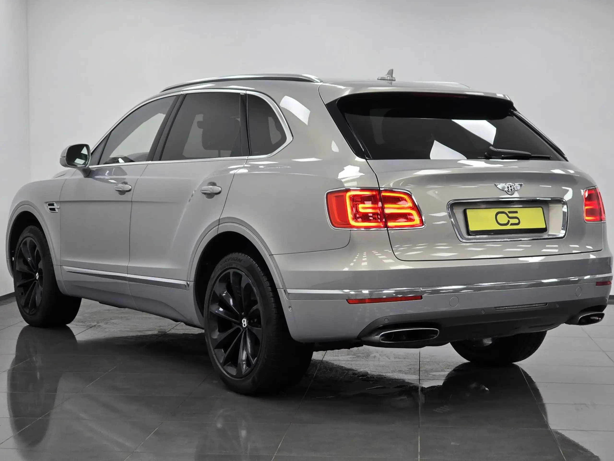 Bentley - Bentayga