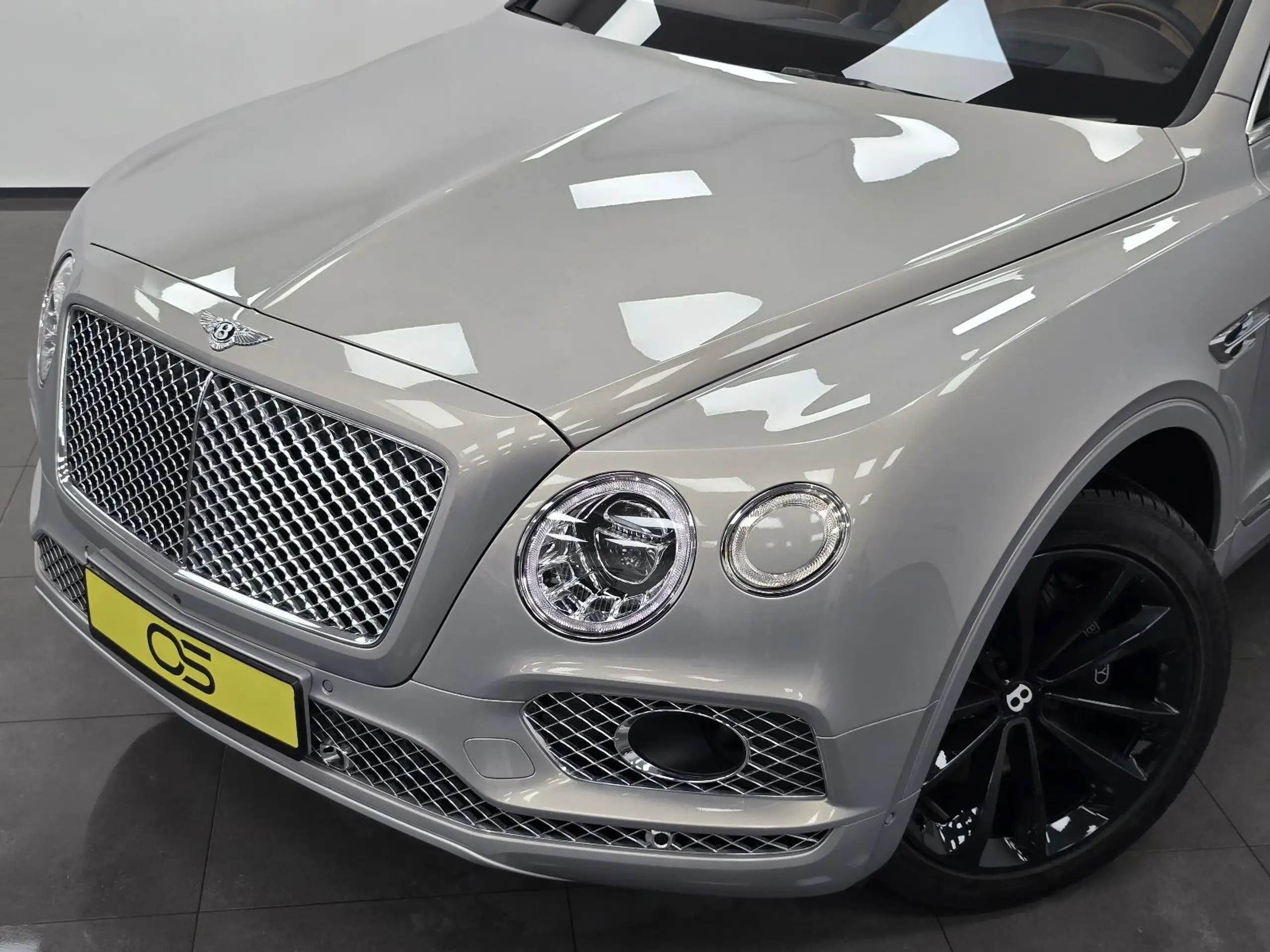 Bentley - Bentayga