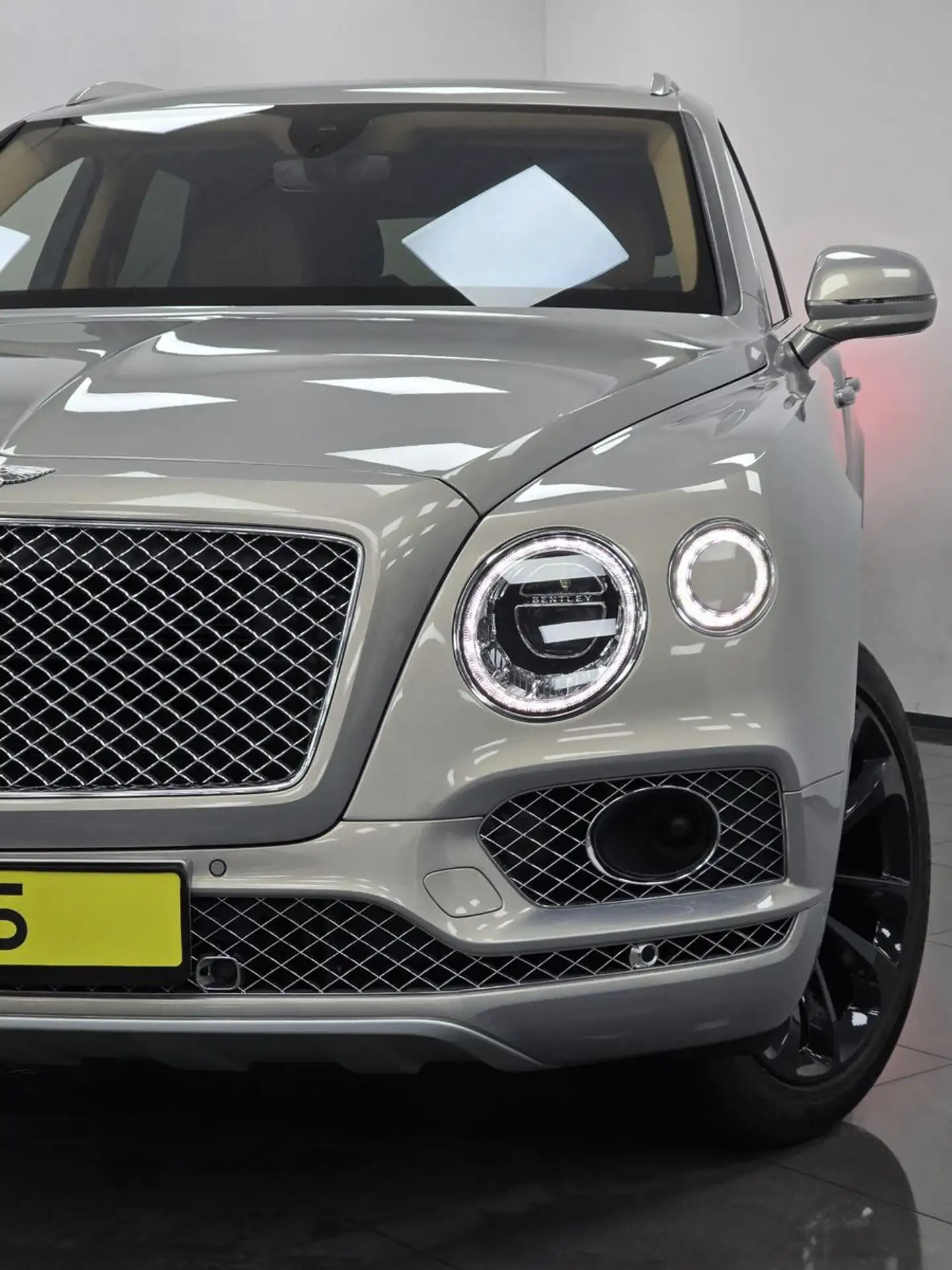 Bentley - Bentayga