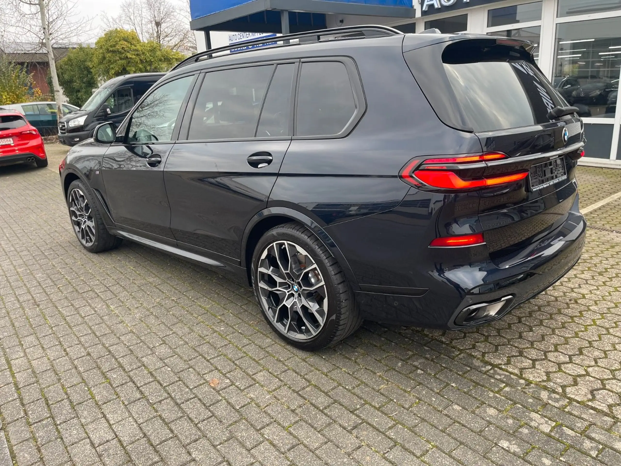 BMW - X7