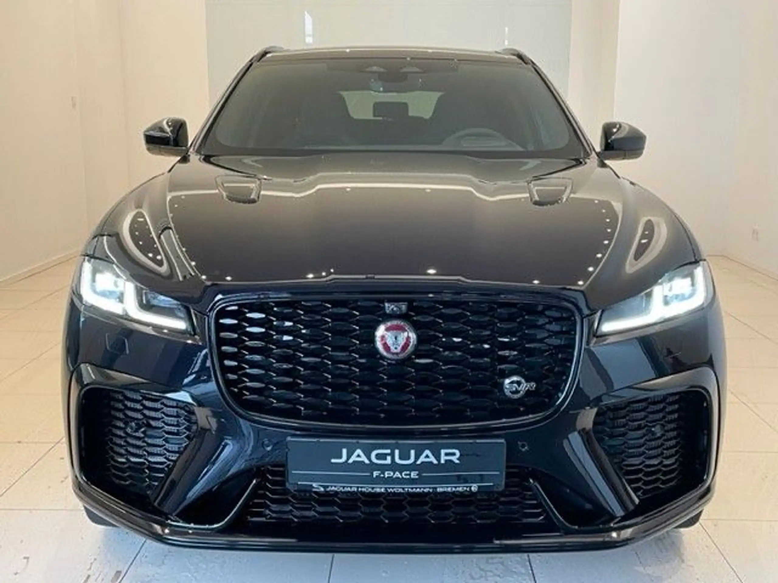 Jaguar - F-Pace