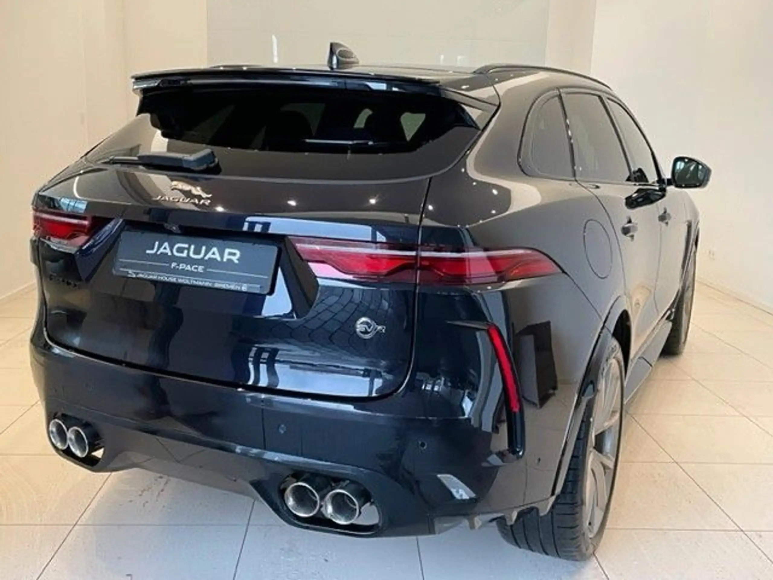 Jaguar - F-Pace