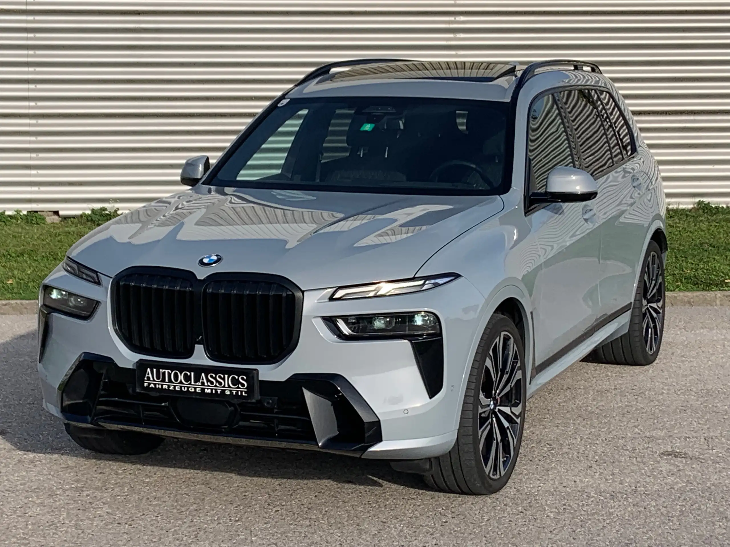 BMW X7 2023