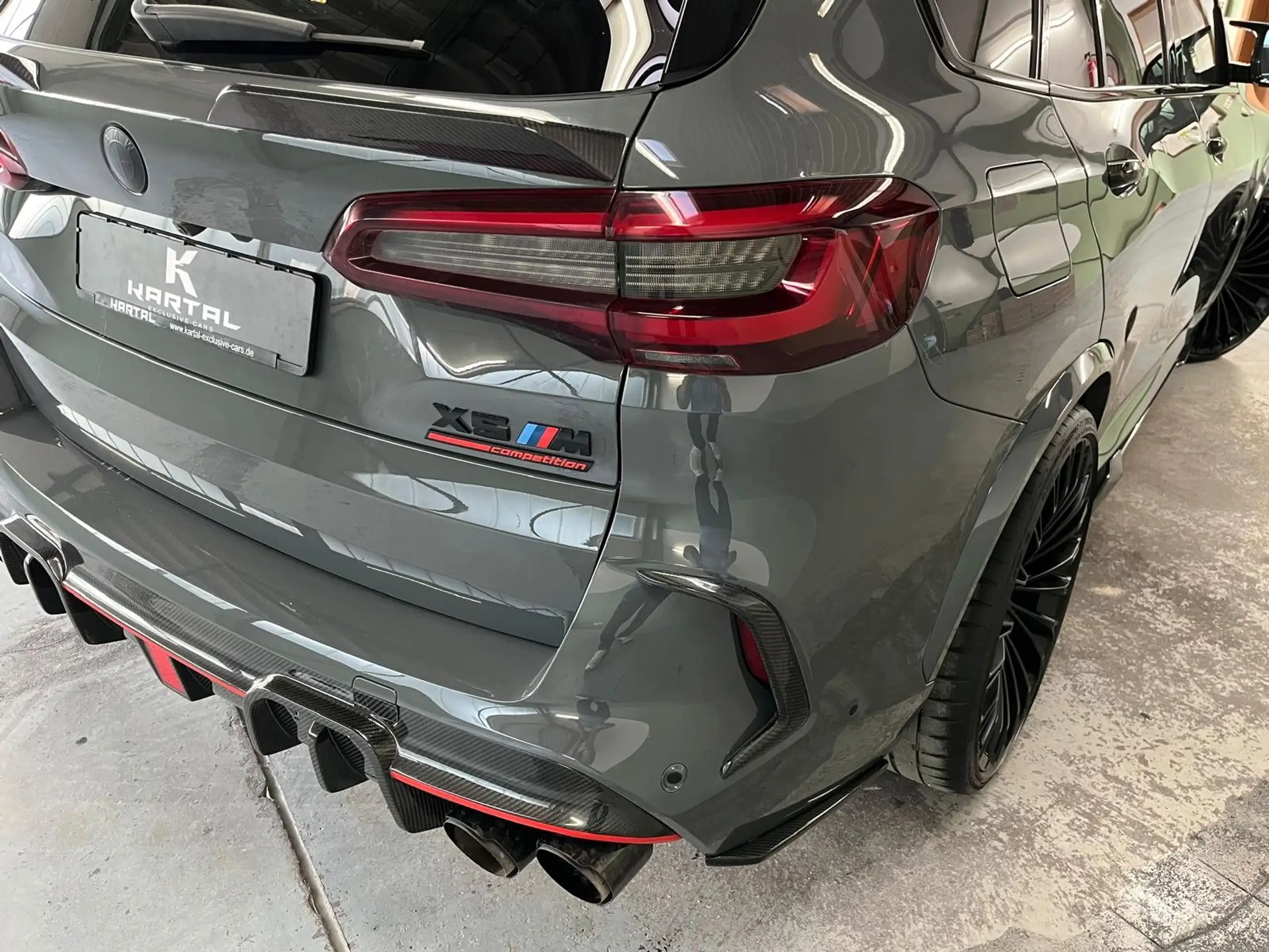 BMW - X5 M