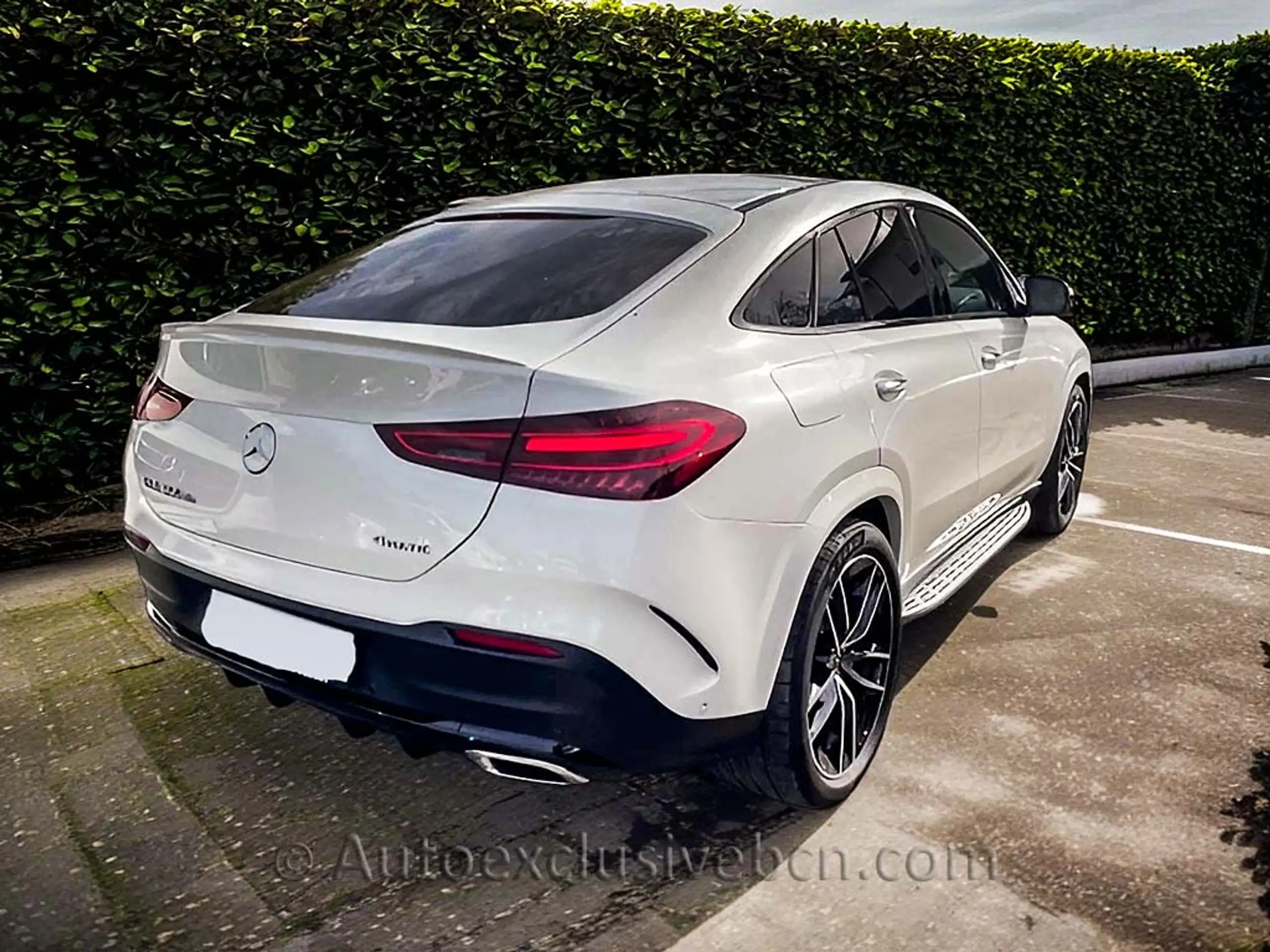 Mercedes-Benz - GLE 350