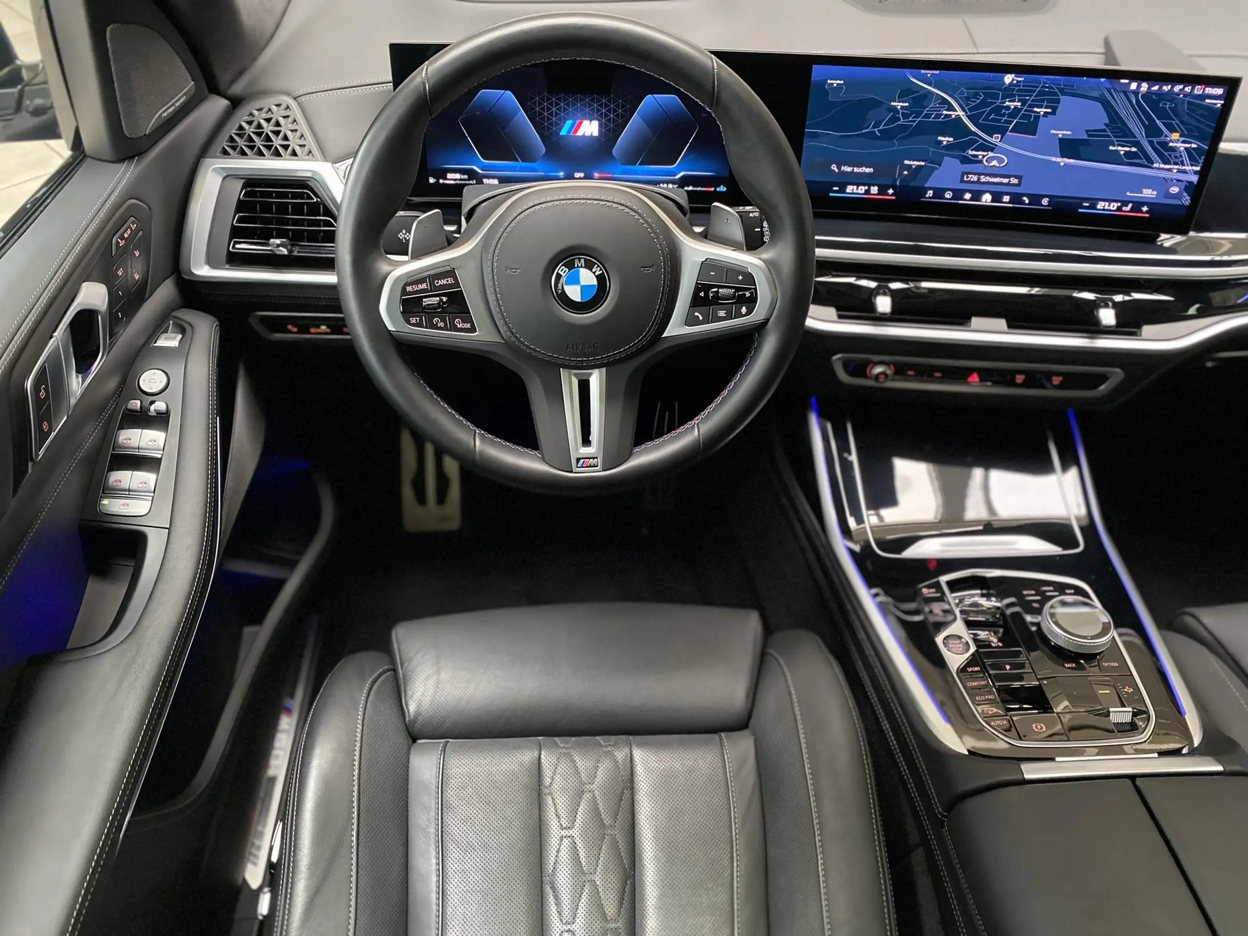 BMW - X7