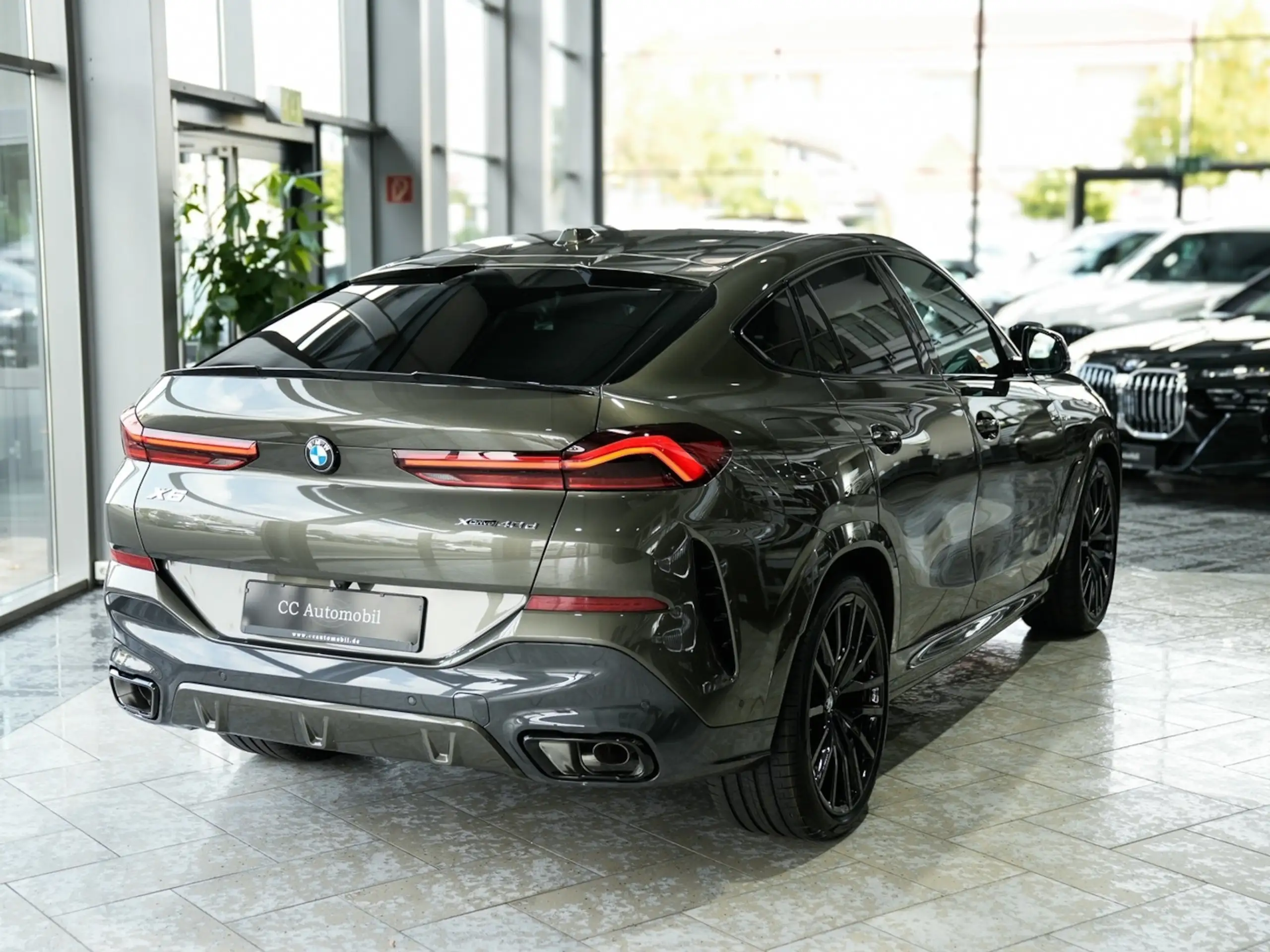 BMW - X6