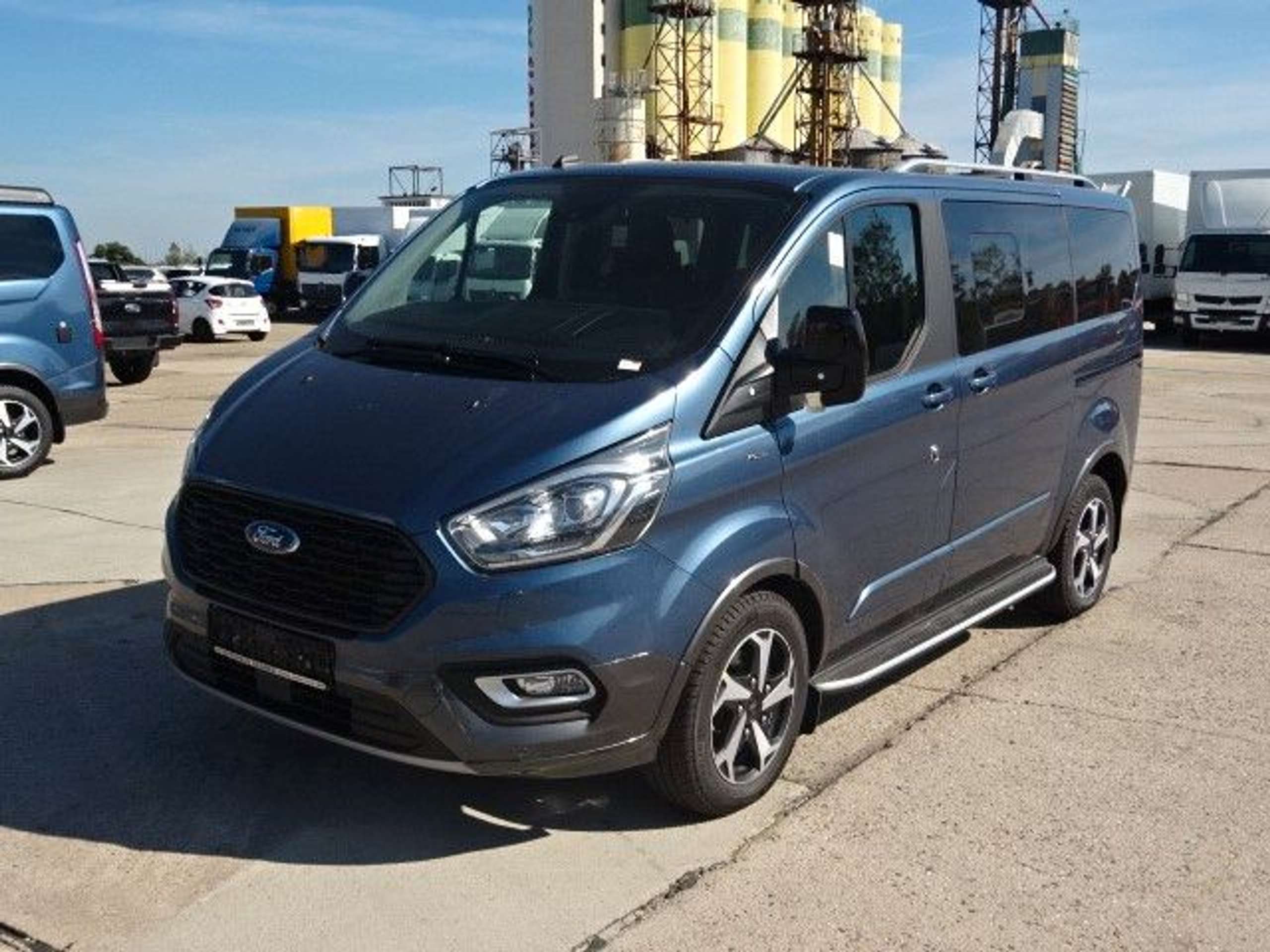 Ford - Tourneo Custom