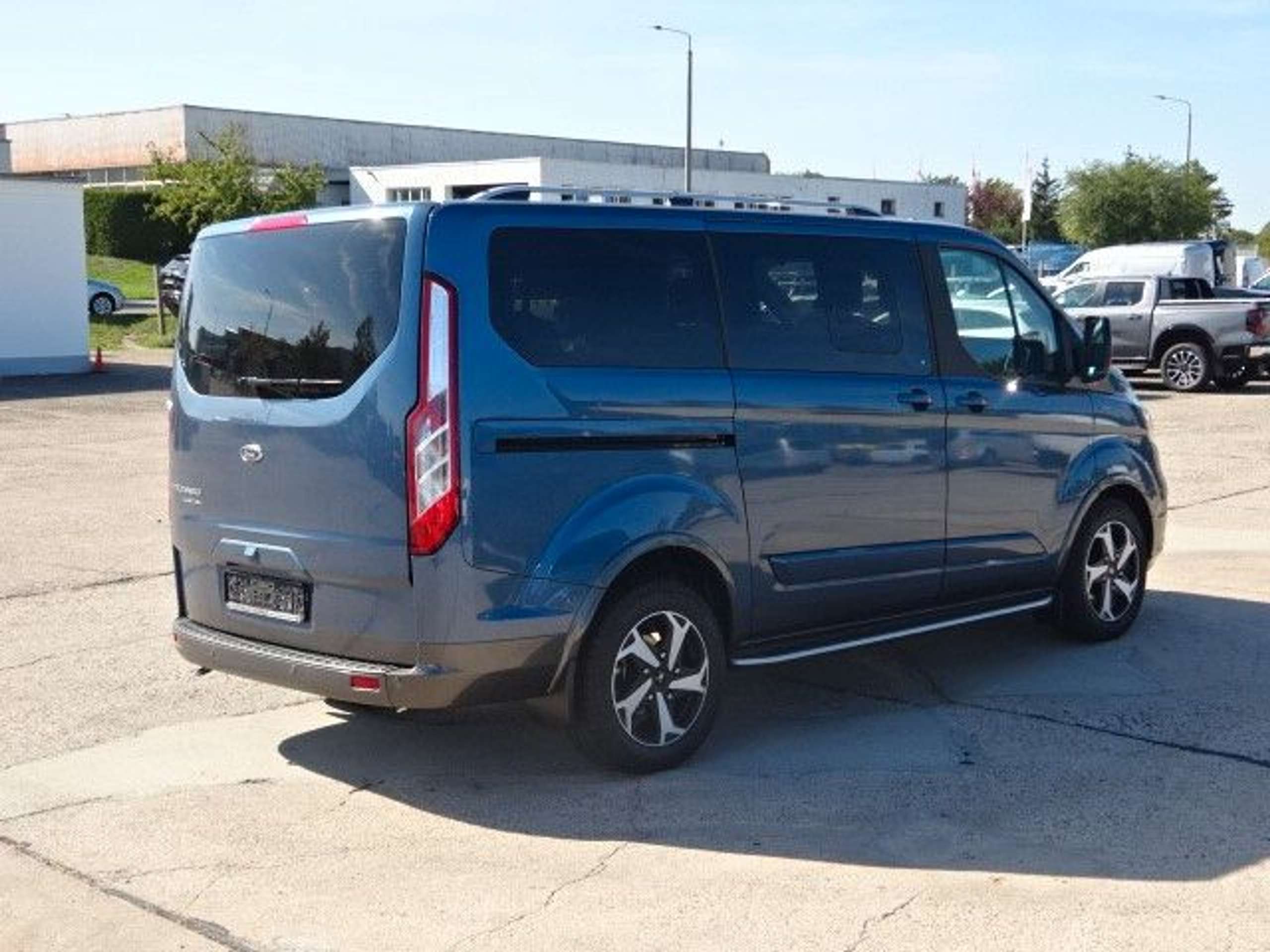 Ford - Tourneo Custom