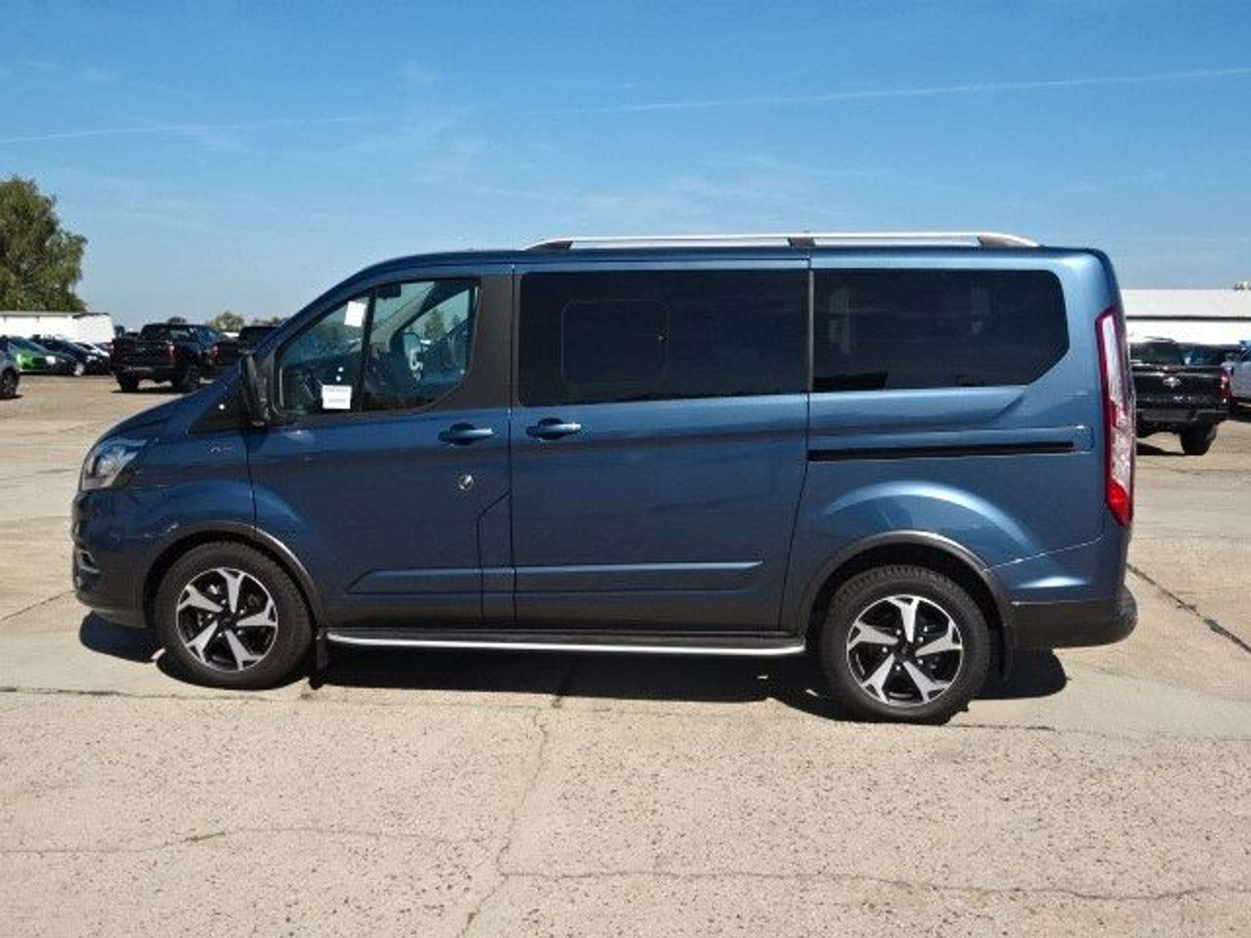 Ford - Tourneo Custom