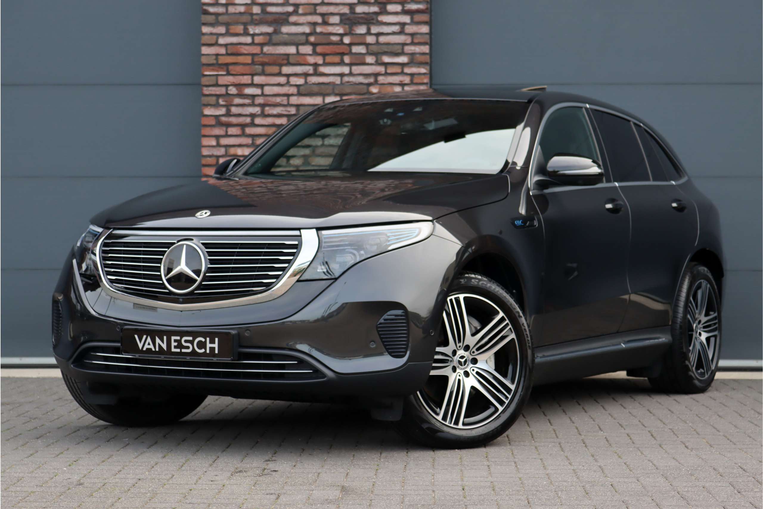 Mercedes-Benz EQC 400 2022