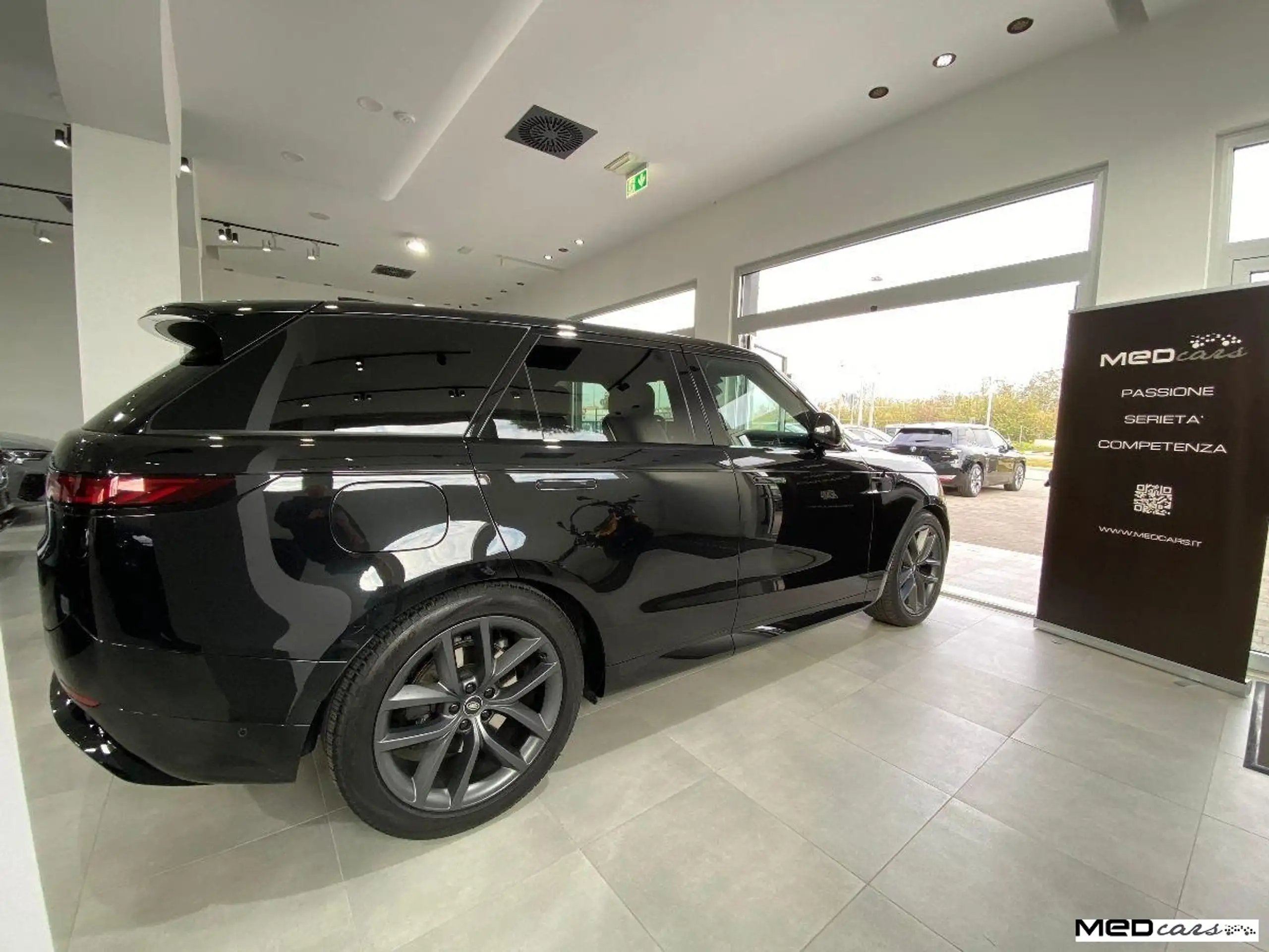 Land Rover - Range Rover Sport