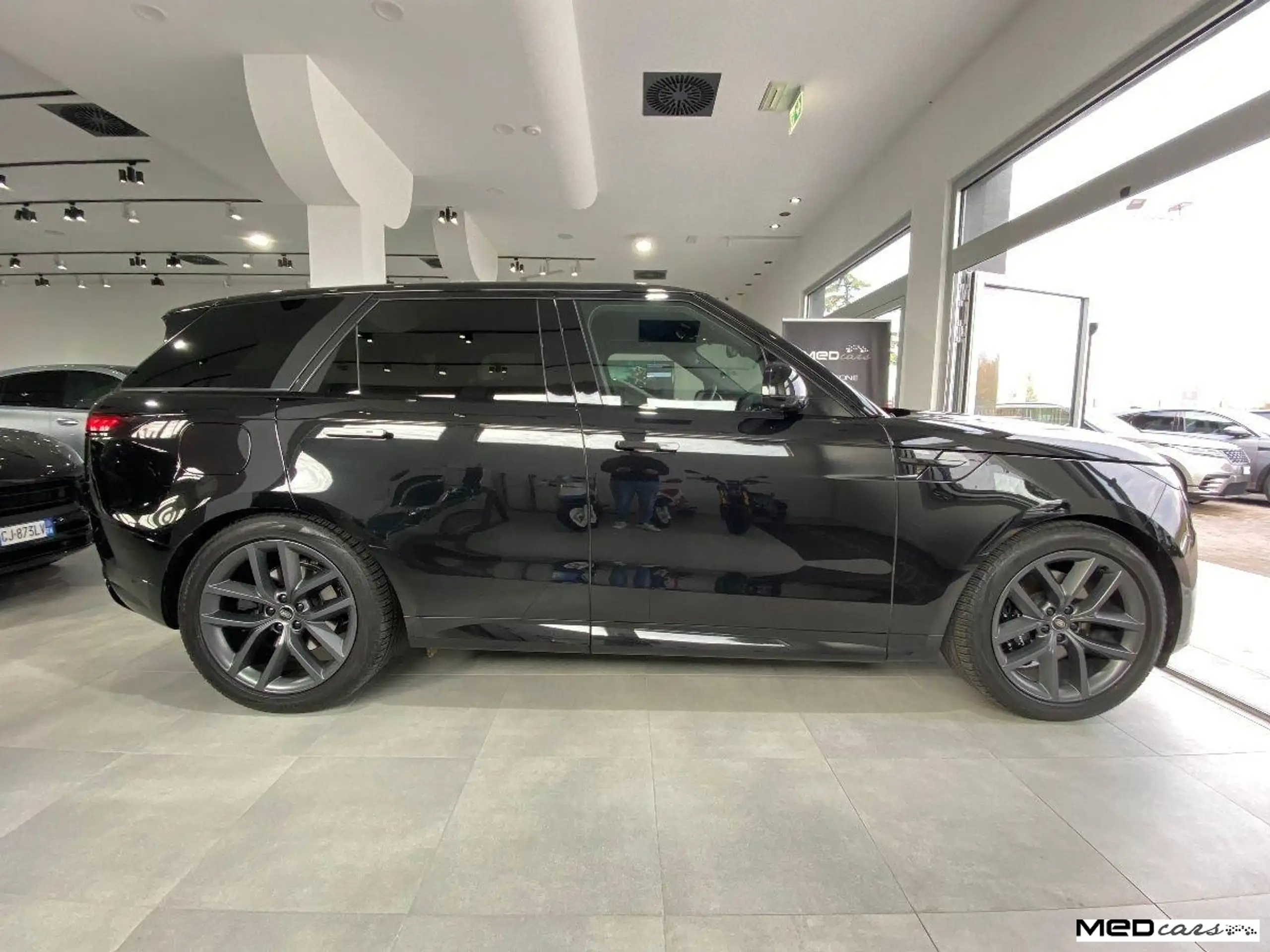 Land Rover - Range Rover Sport