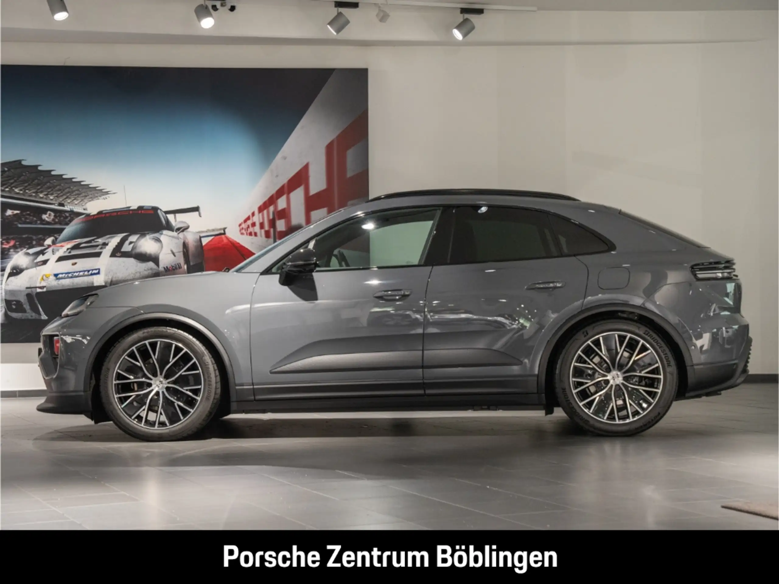 Porsche - Macan