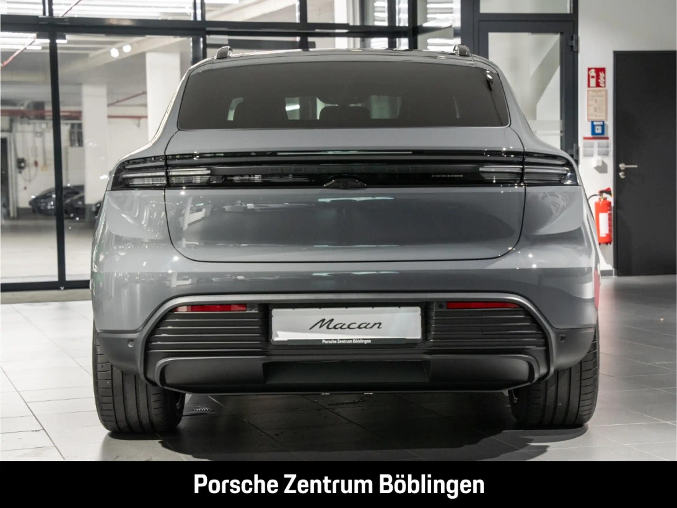 Porsche - Macan