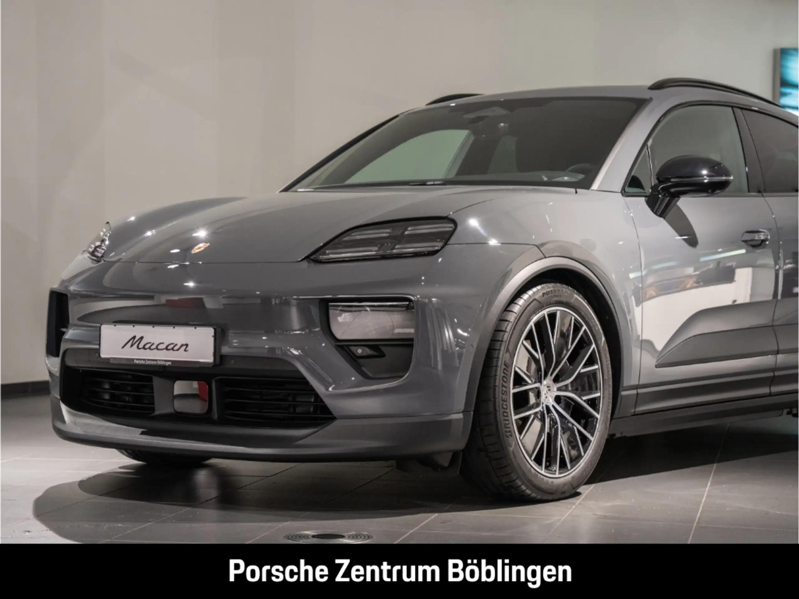 Porsche - Macan