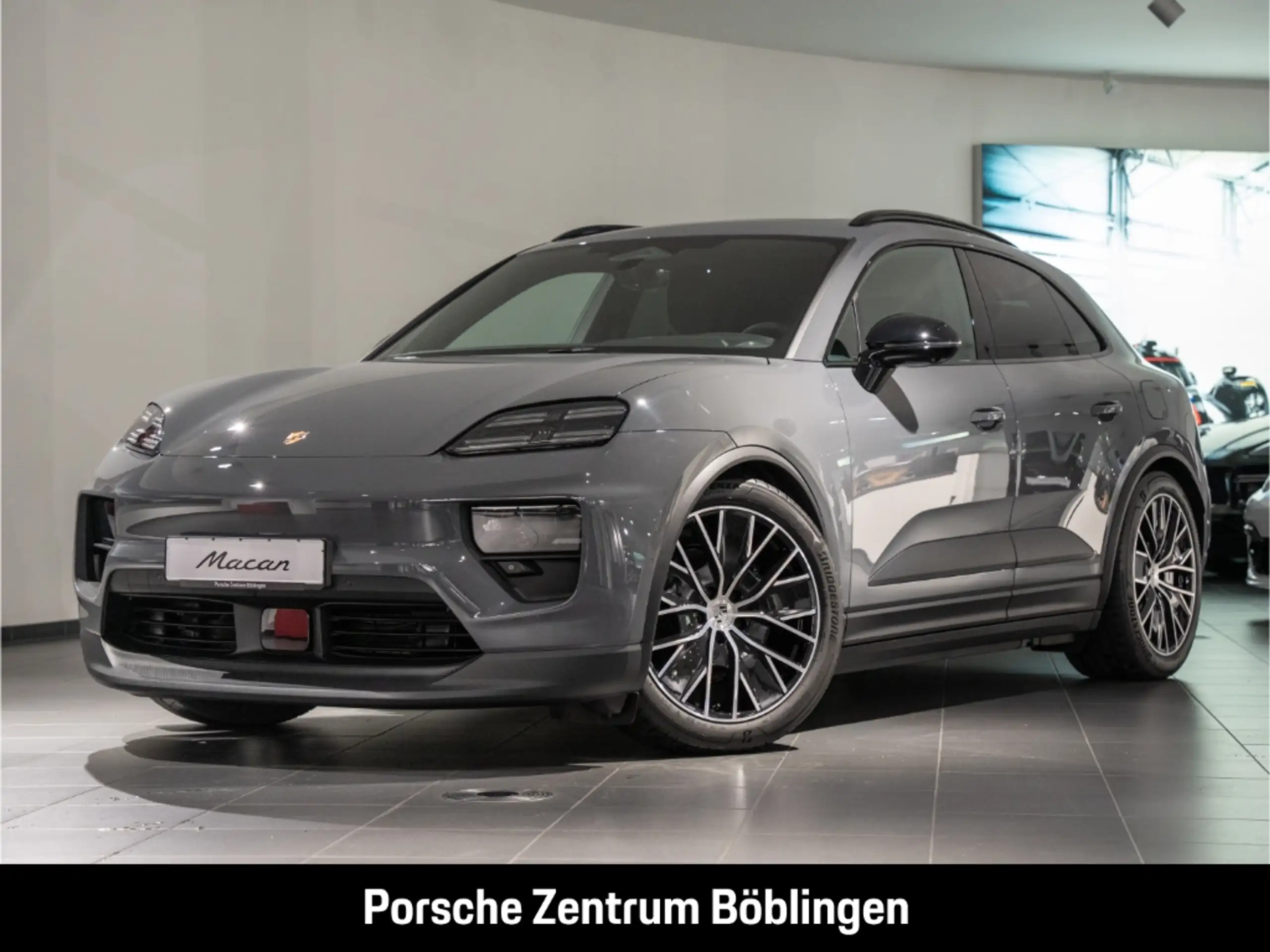 Porsche - Macan