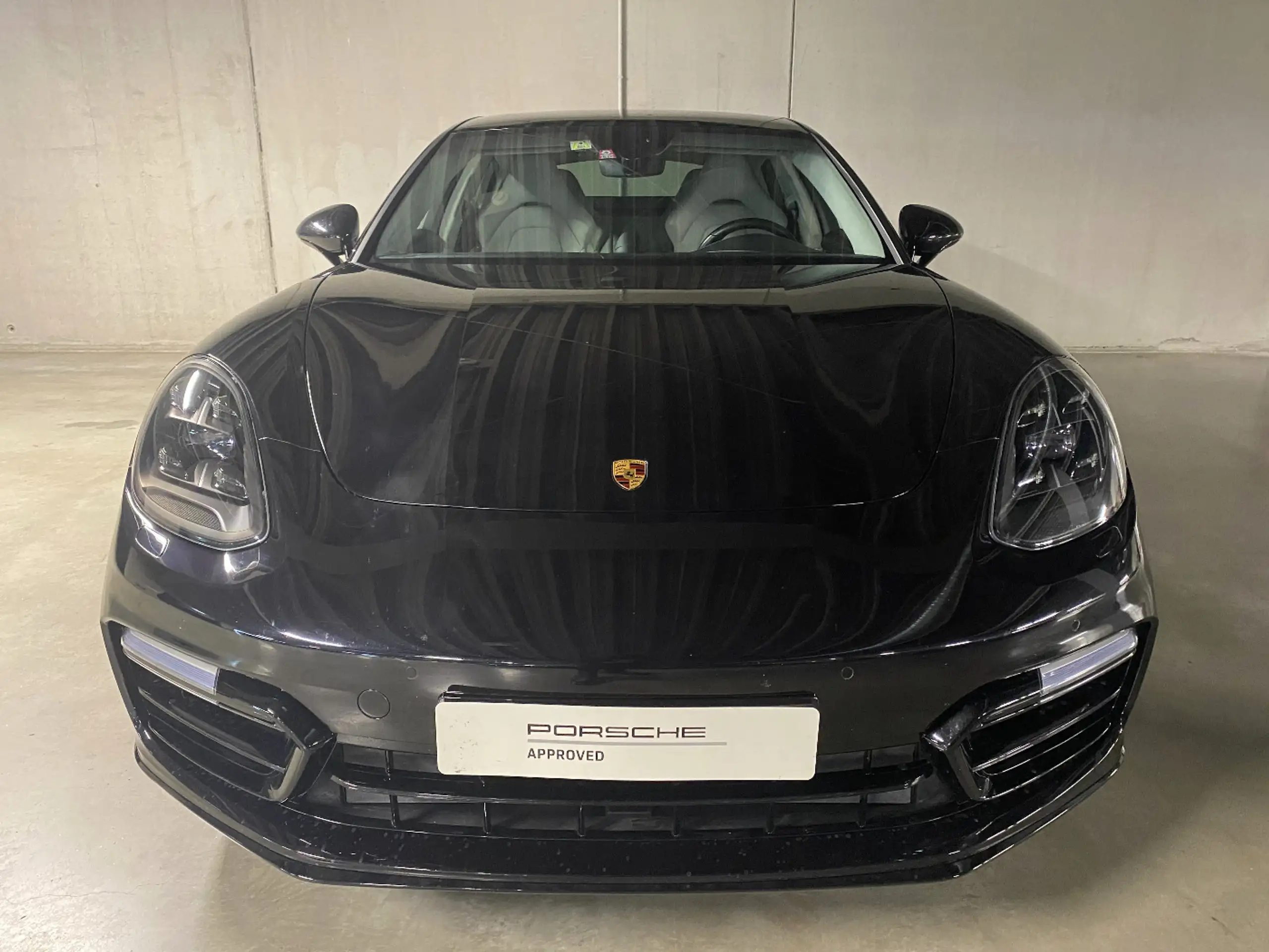 Porsche - Panamera