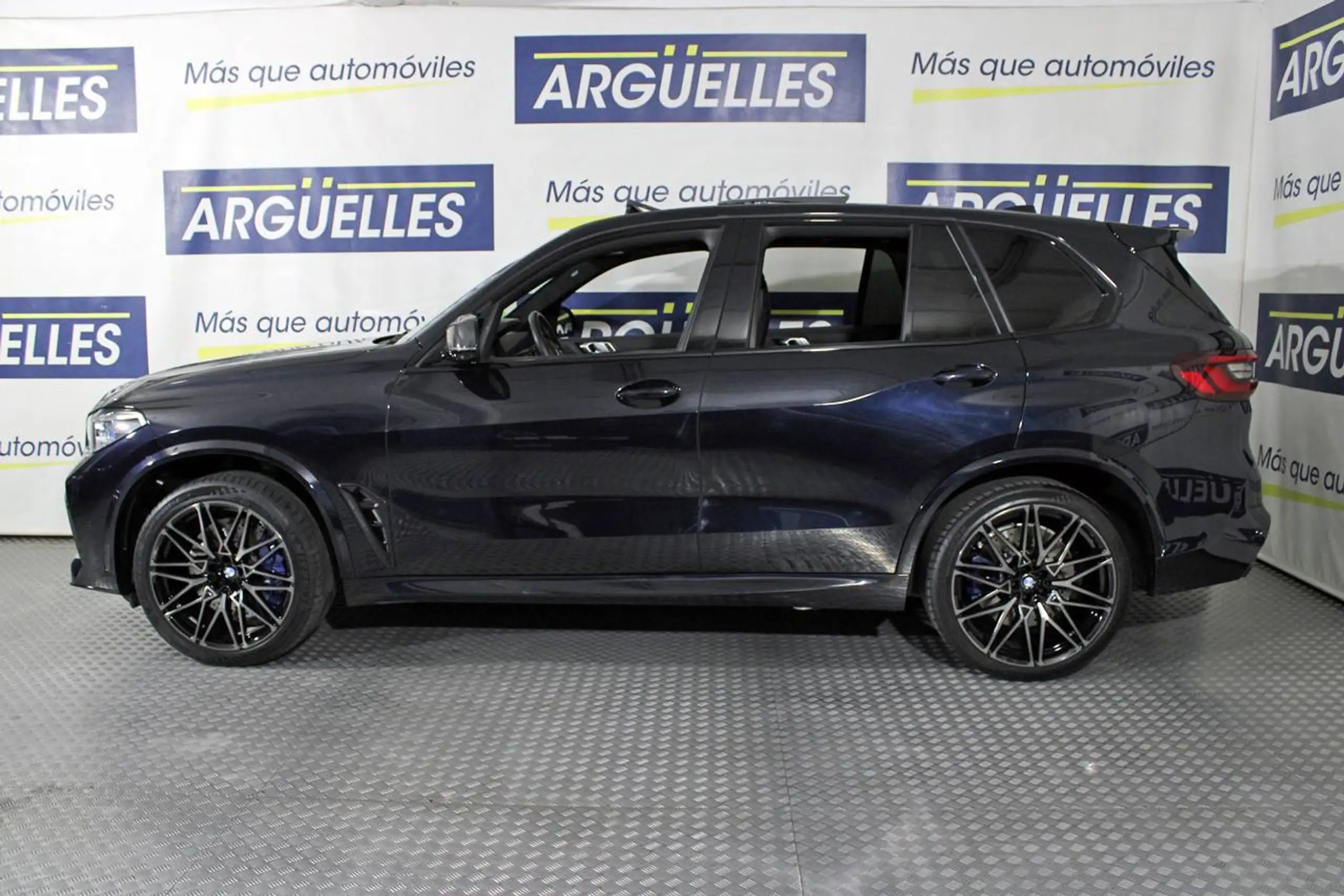 BMW - X5 M