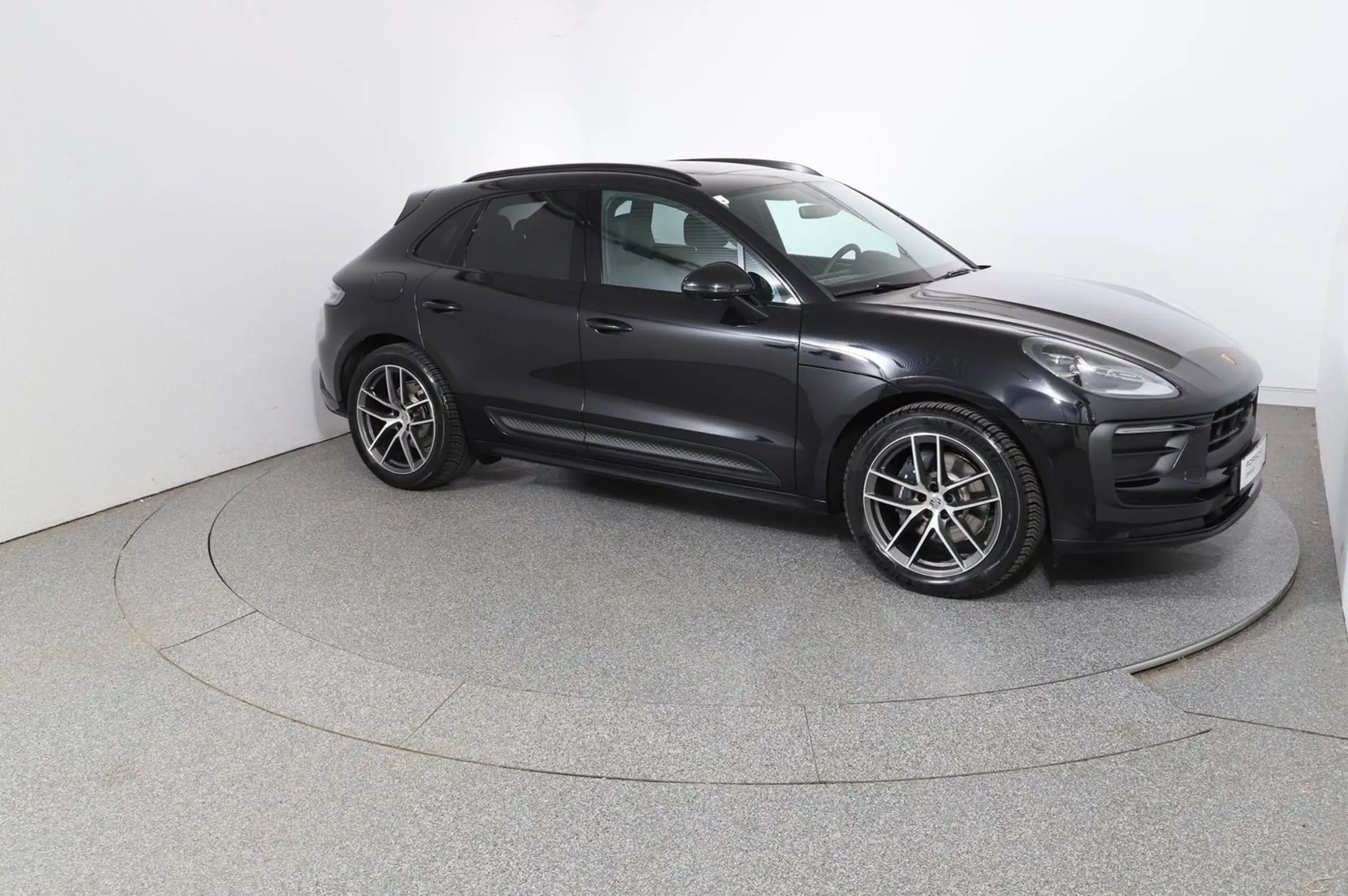 Porsche - Macan