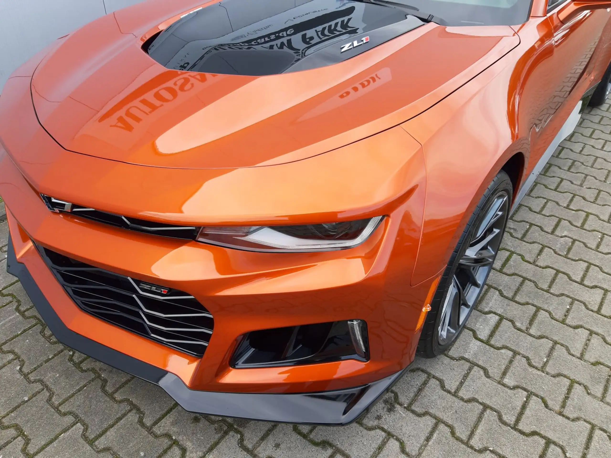 Chevrolet - Camaro