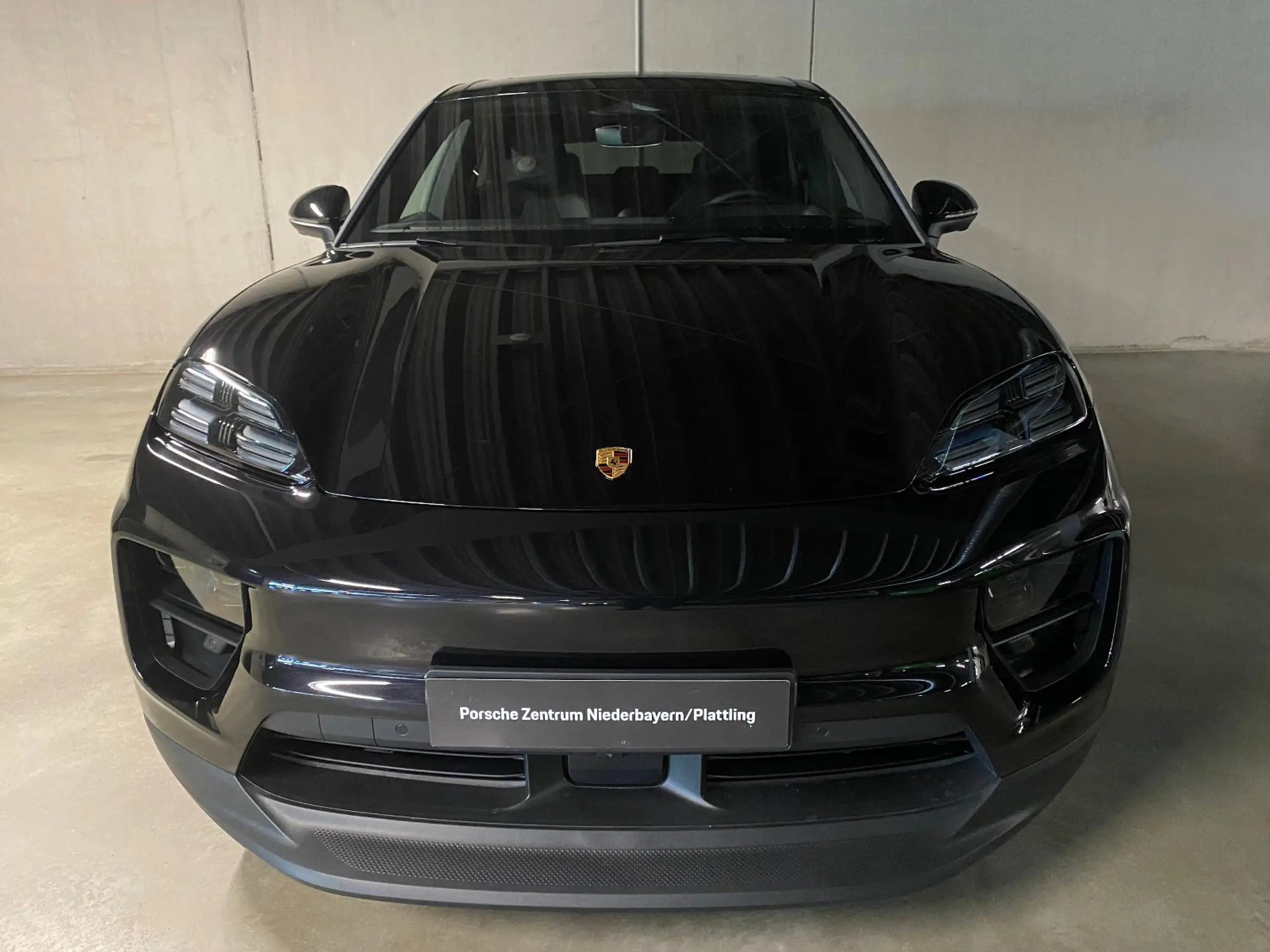 Porsche - Macan