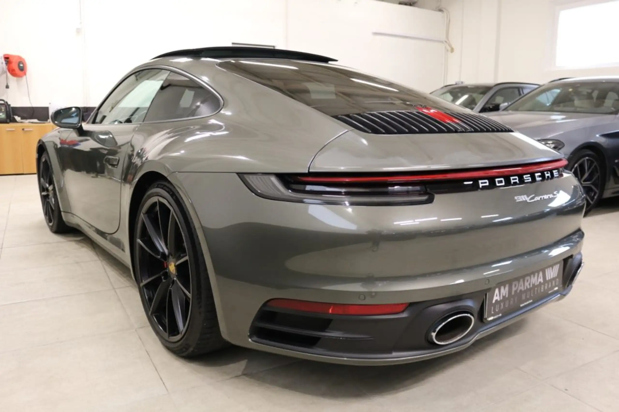 Porsche - 992