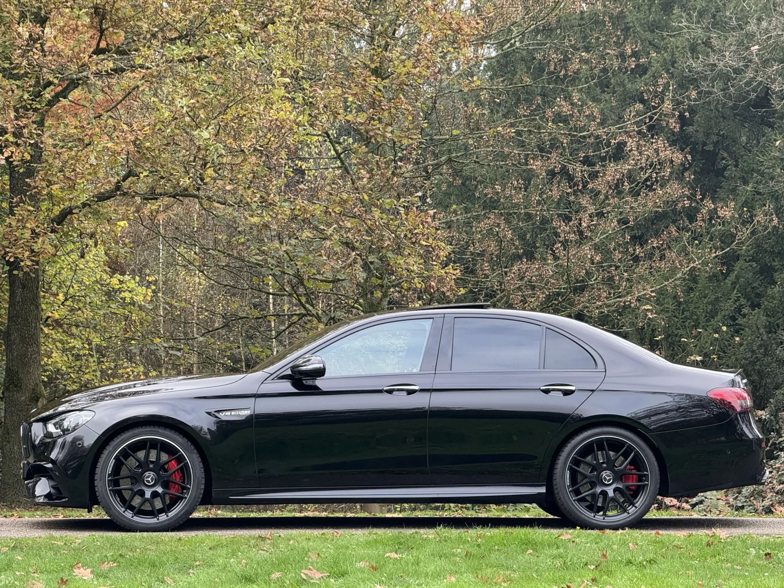 Mercedes-Benz - E 63 AMG