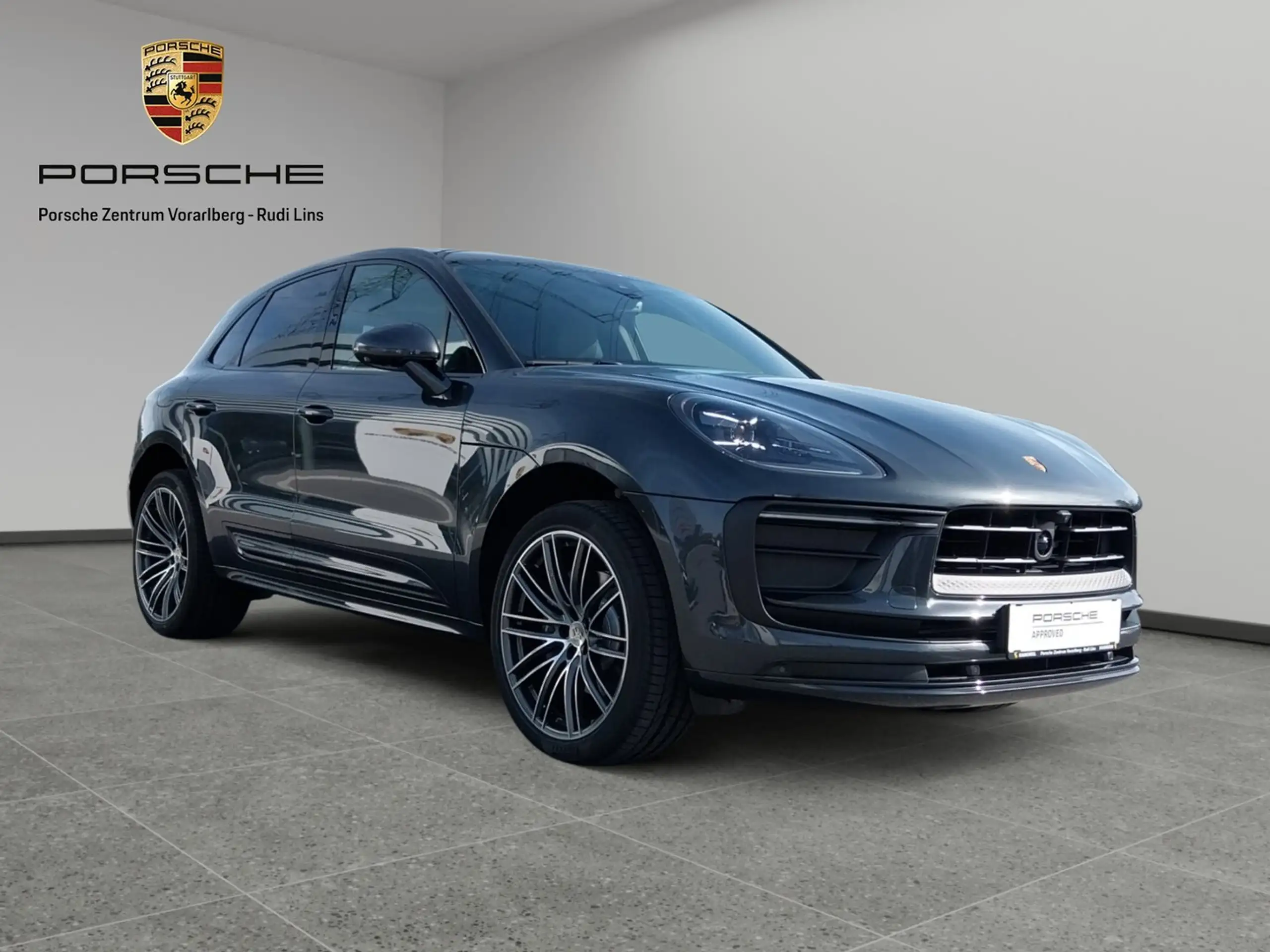 Porsche - Macan