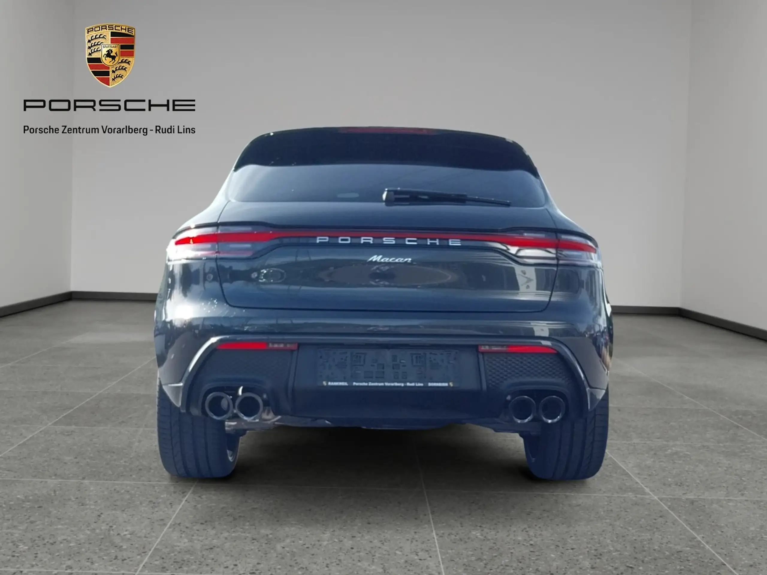 Porsche - Macan