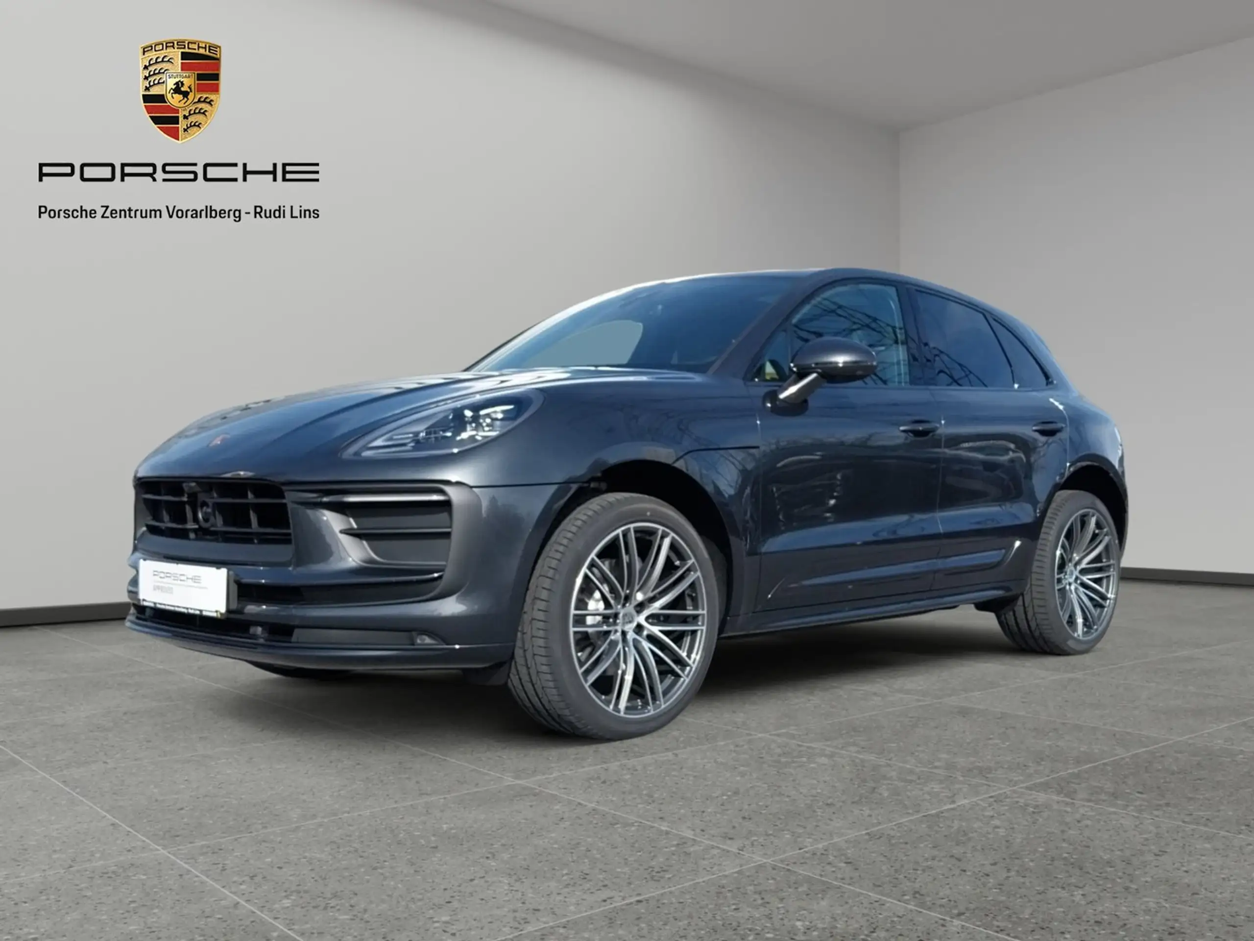 Porsche - Macan