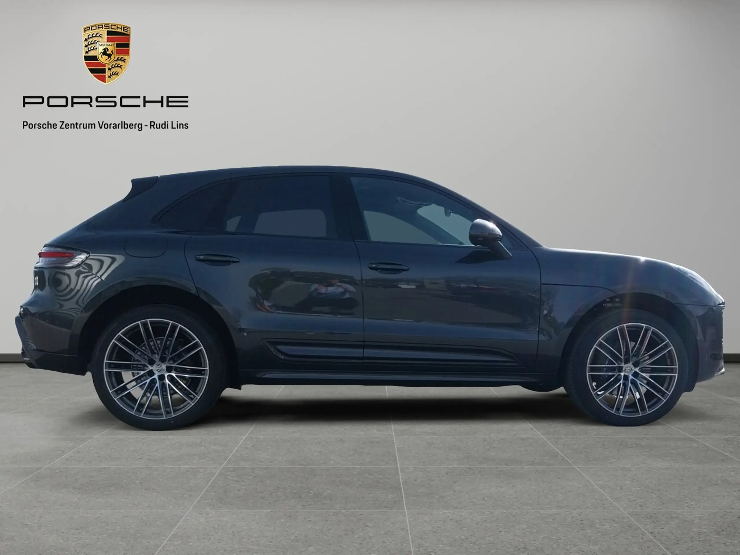 Porsche - Macan