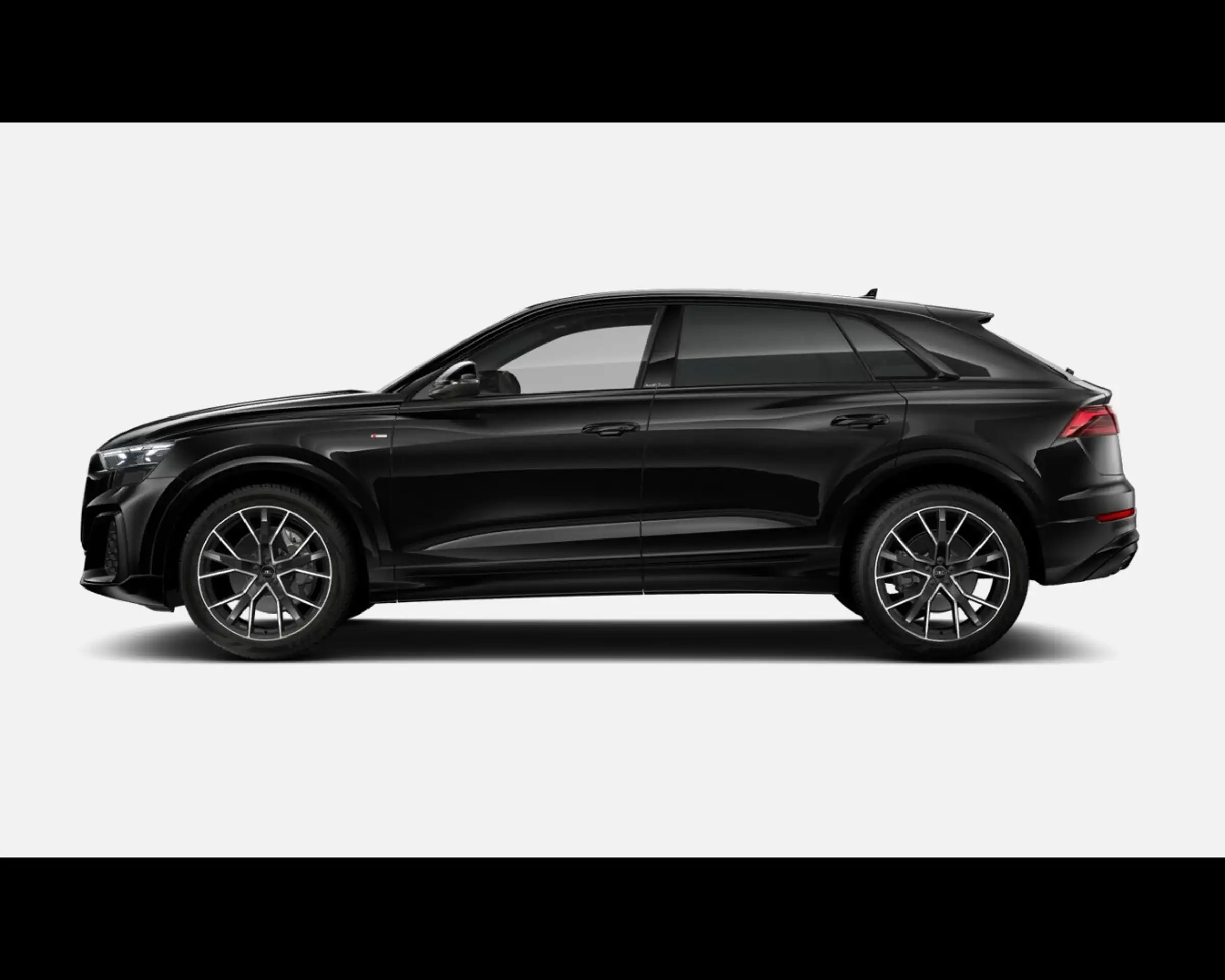 Audi - Q8