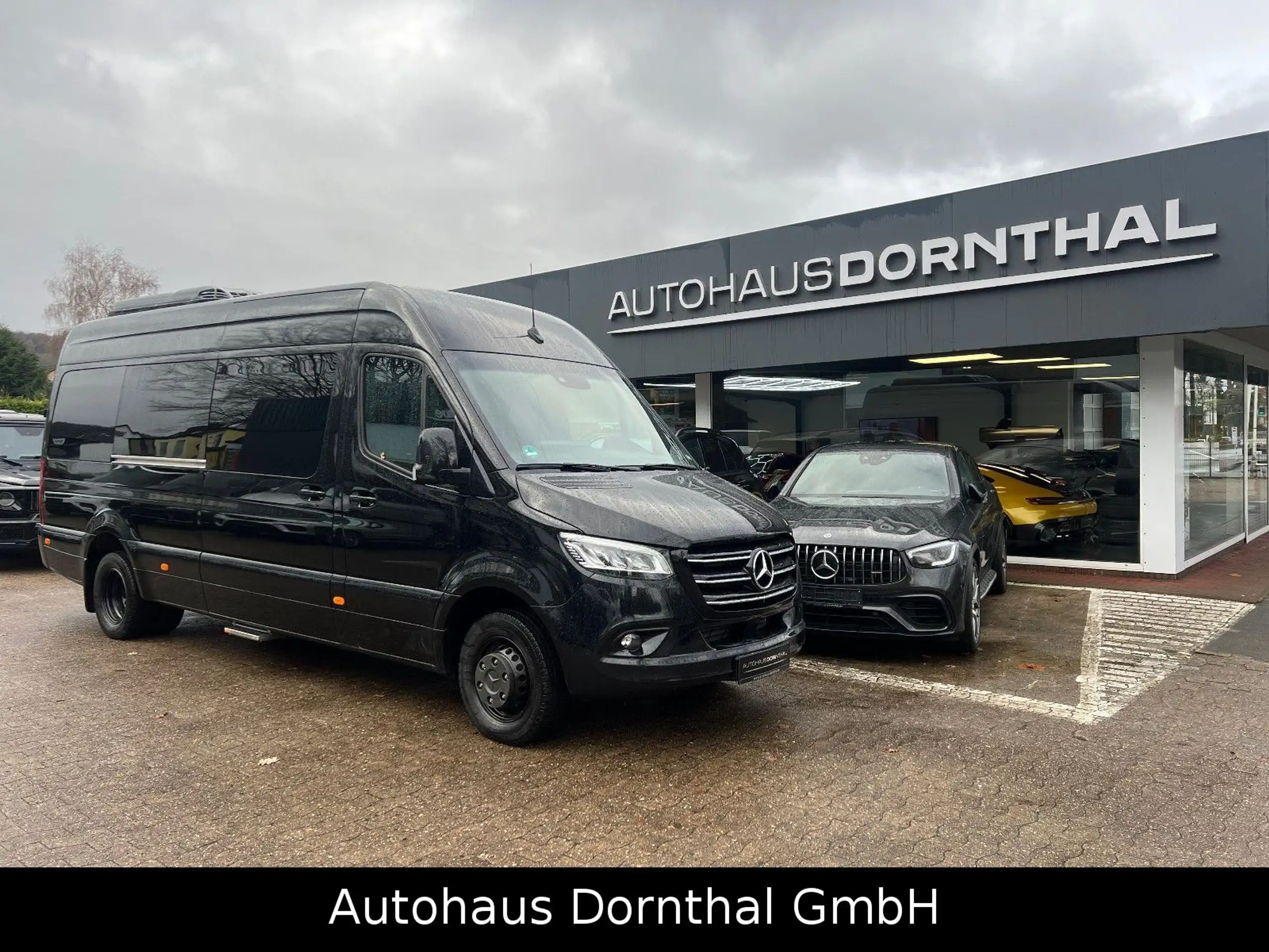 Mercedes-Benz - Sprinter