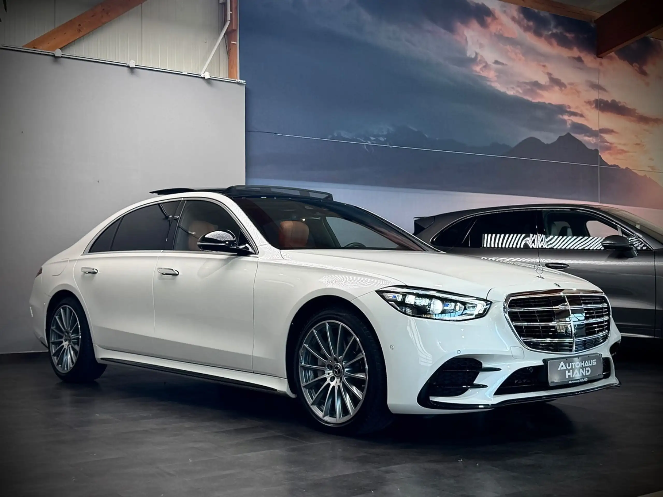 Mercedes-Benz - S 400