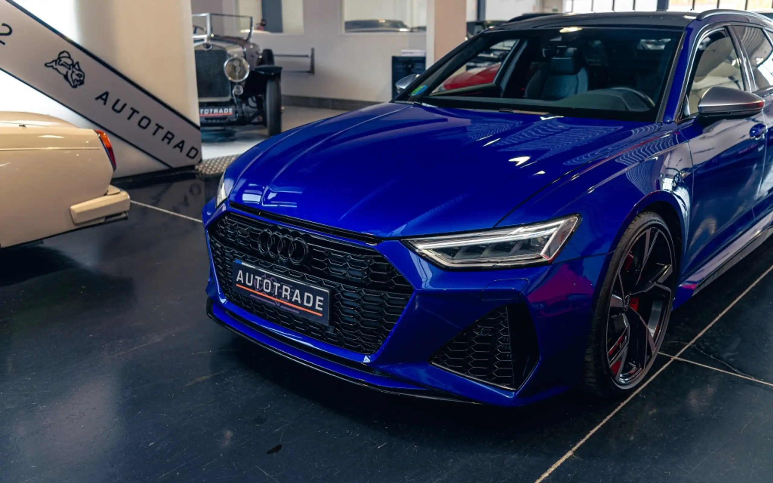 Audi - RS6