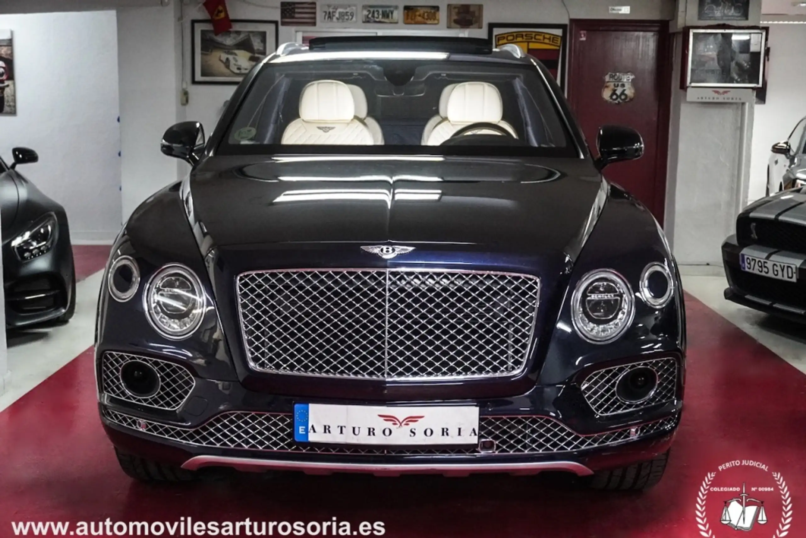 Bentley - Bentayga