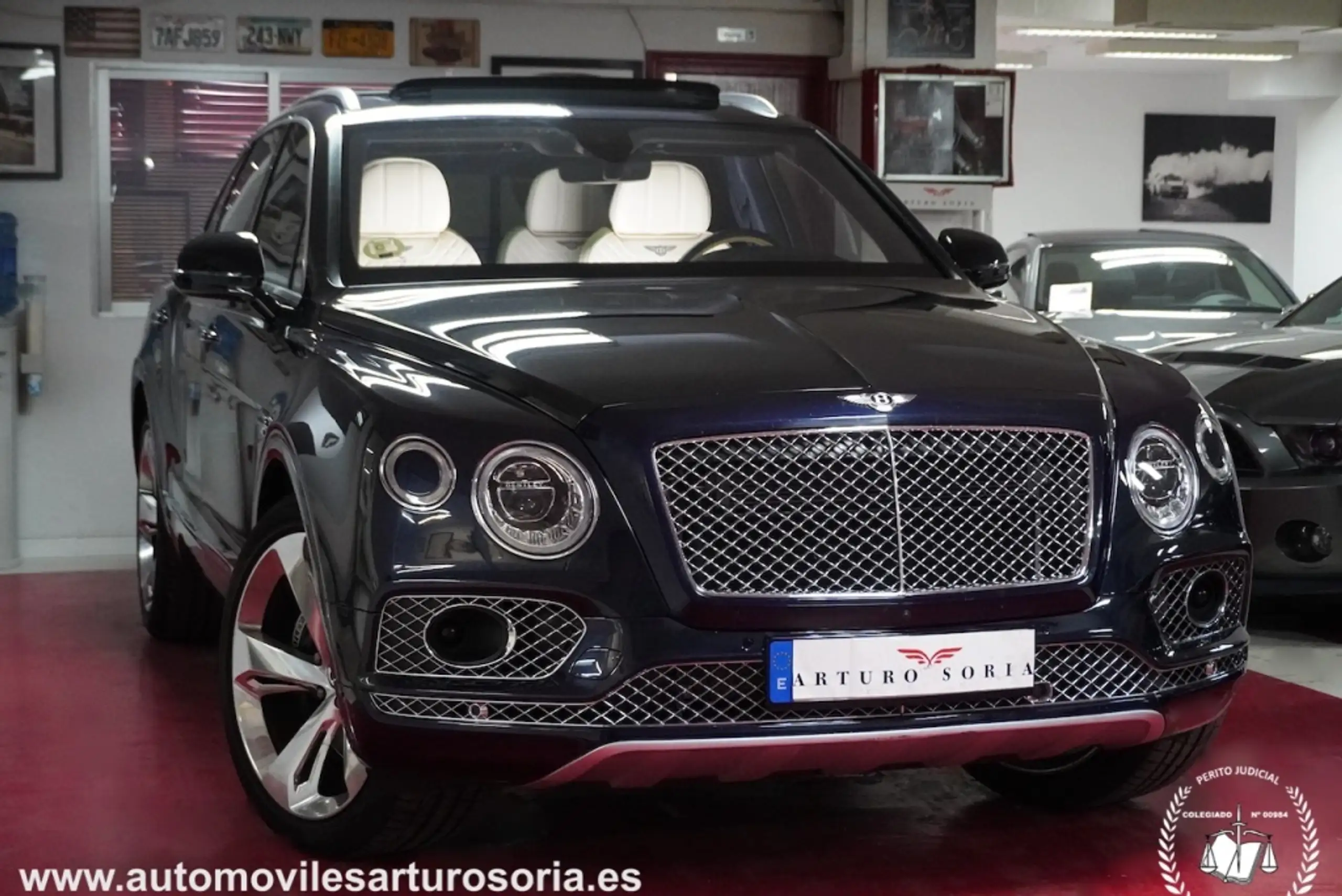 Bentley - Bentayga