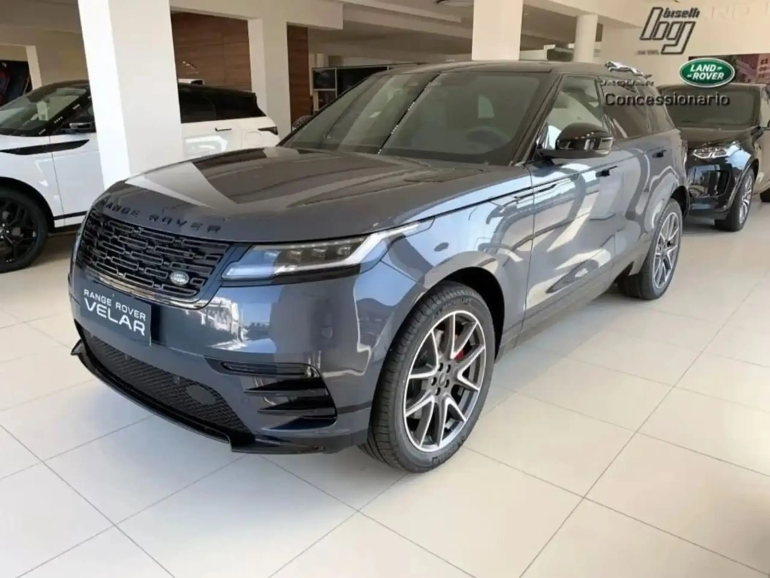 Land Rover Range Rover Velar 2024