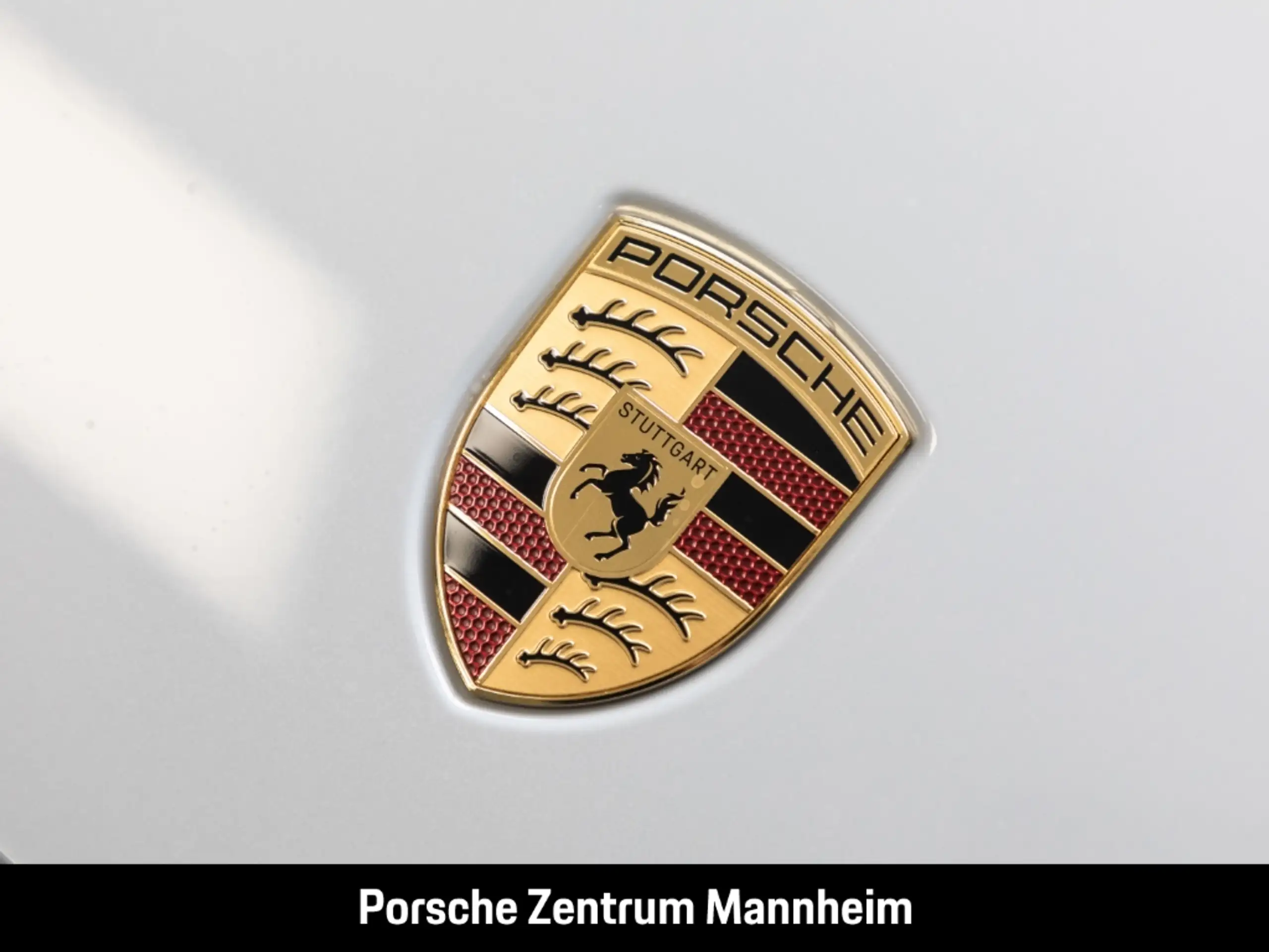 Porsche - Macan