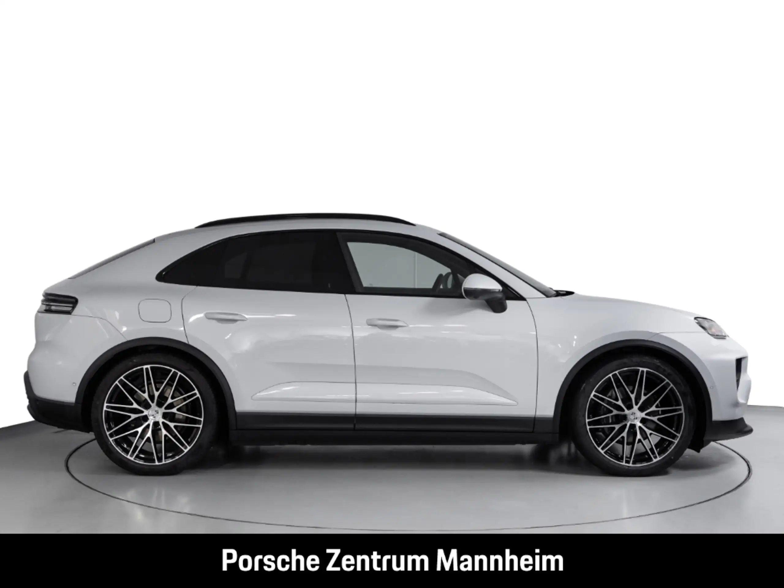 Porsche - Macan