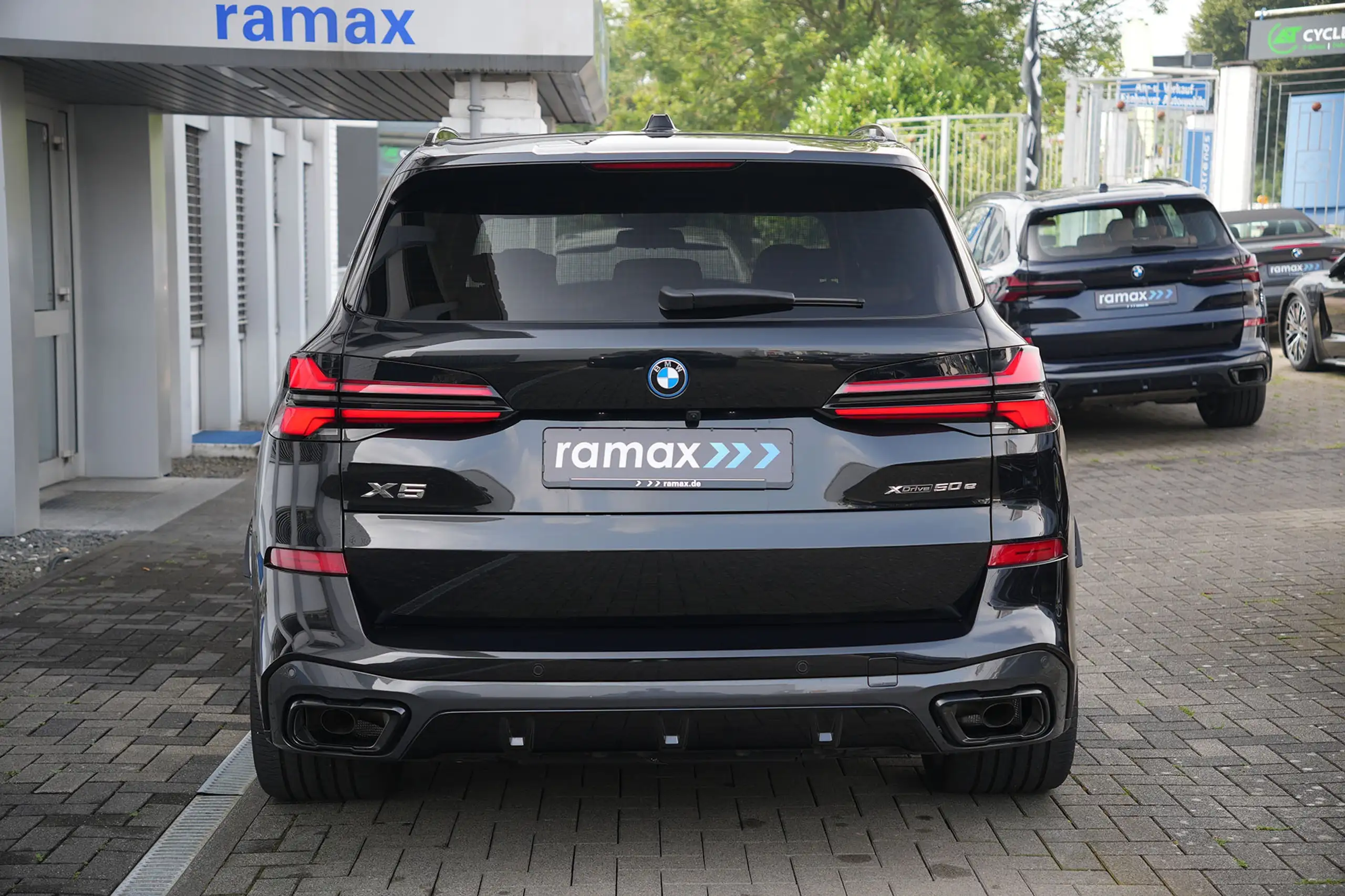 BMW - X5