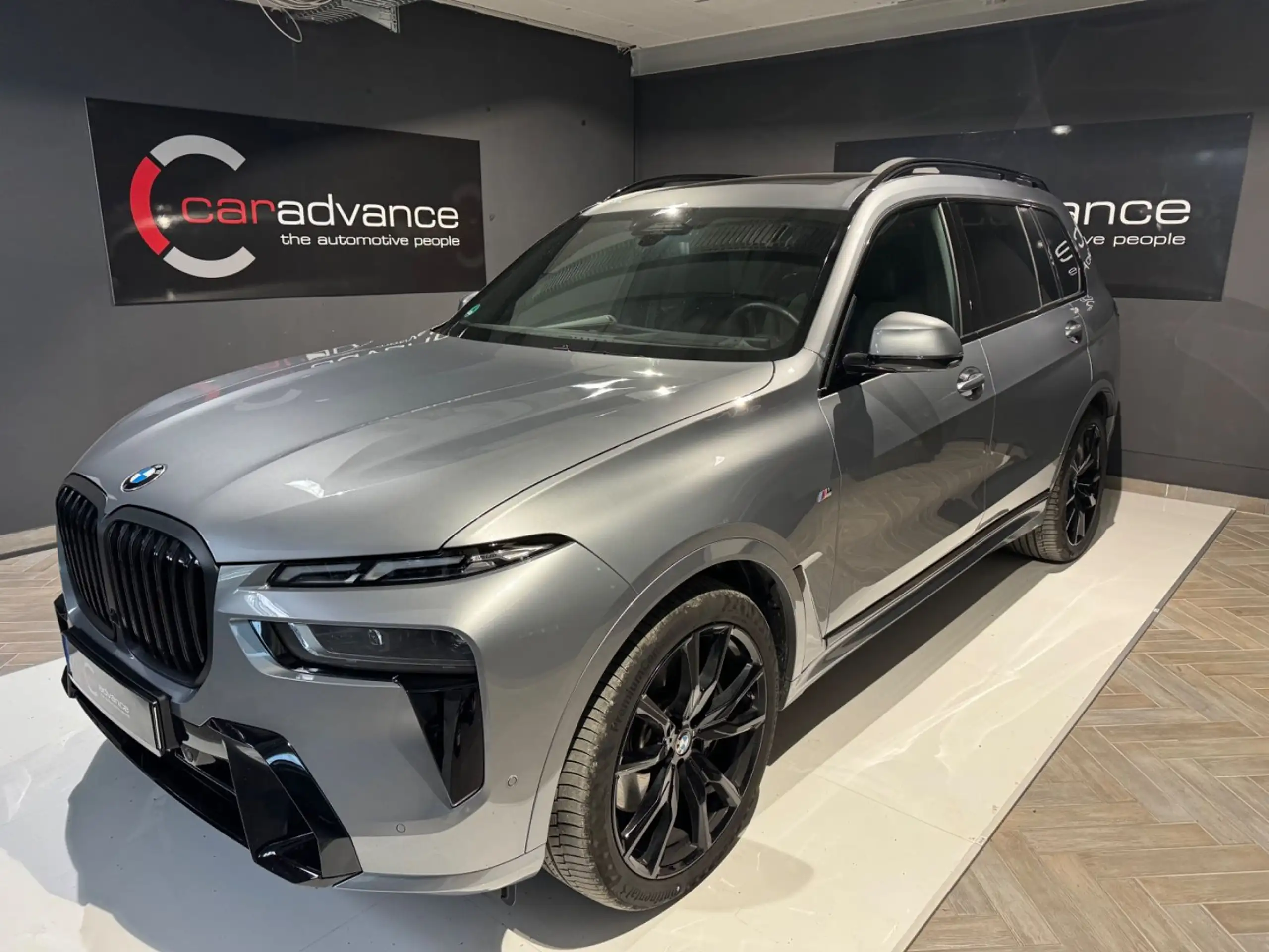 BMW - X7