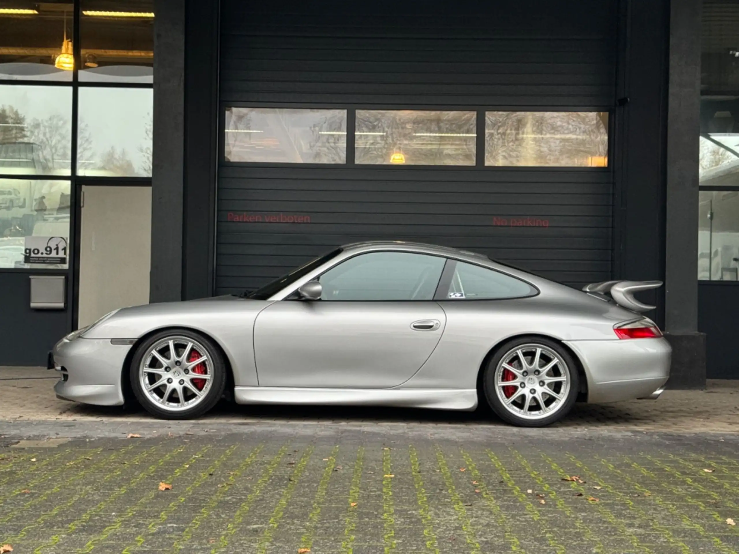 Porsche - 996