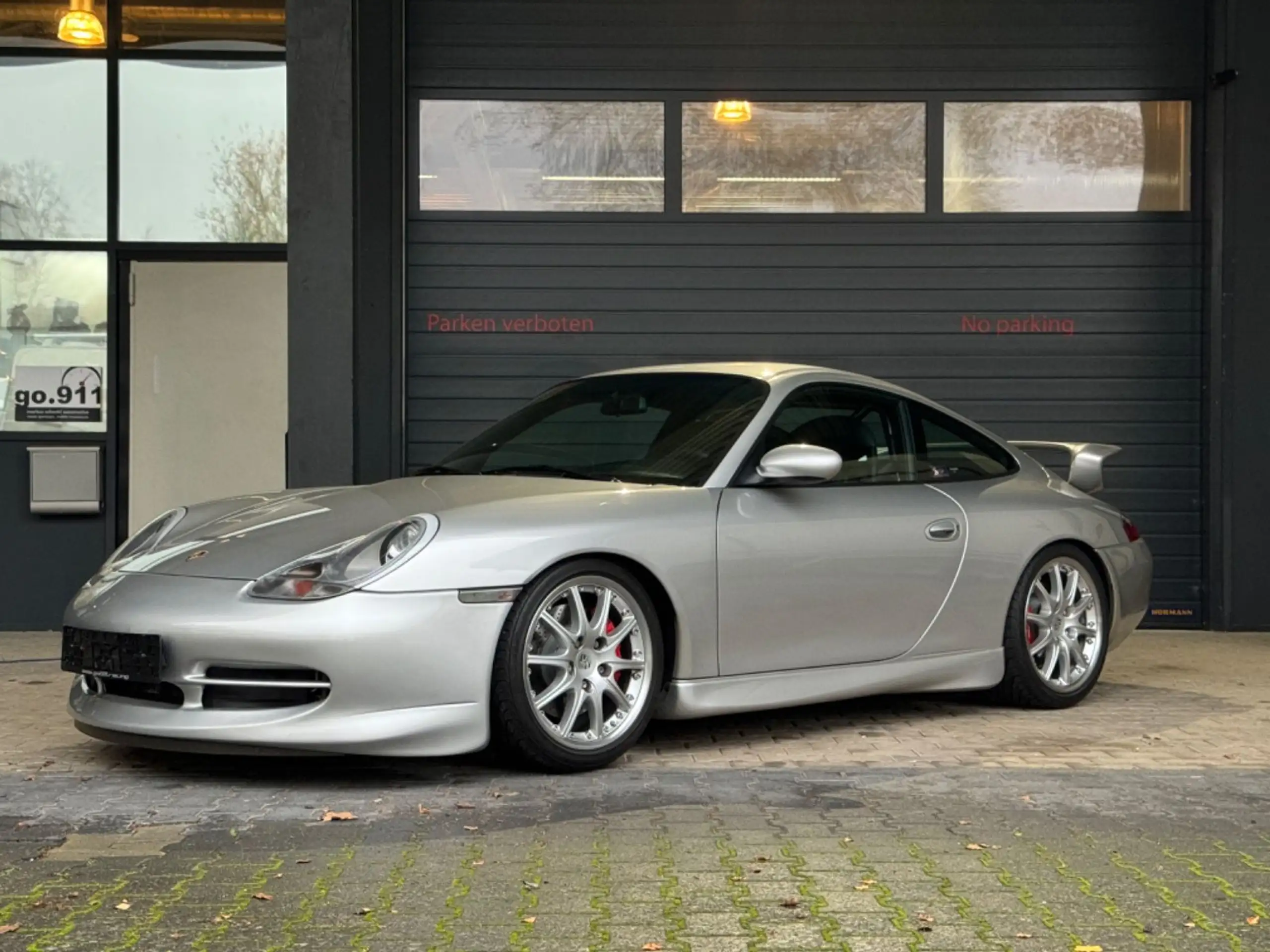 Porsche - 996