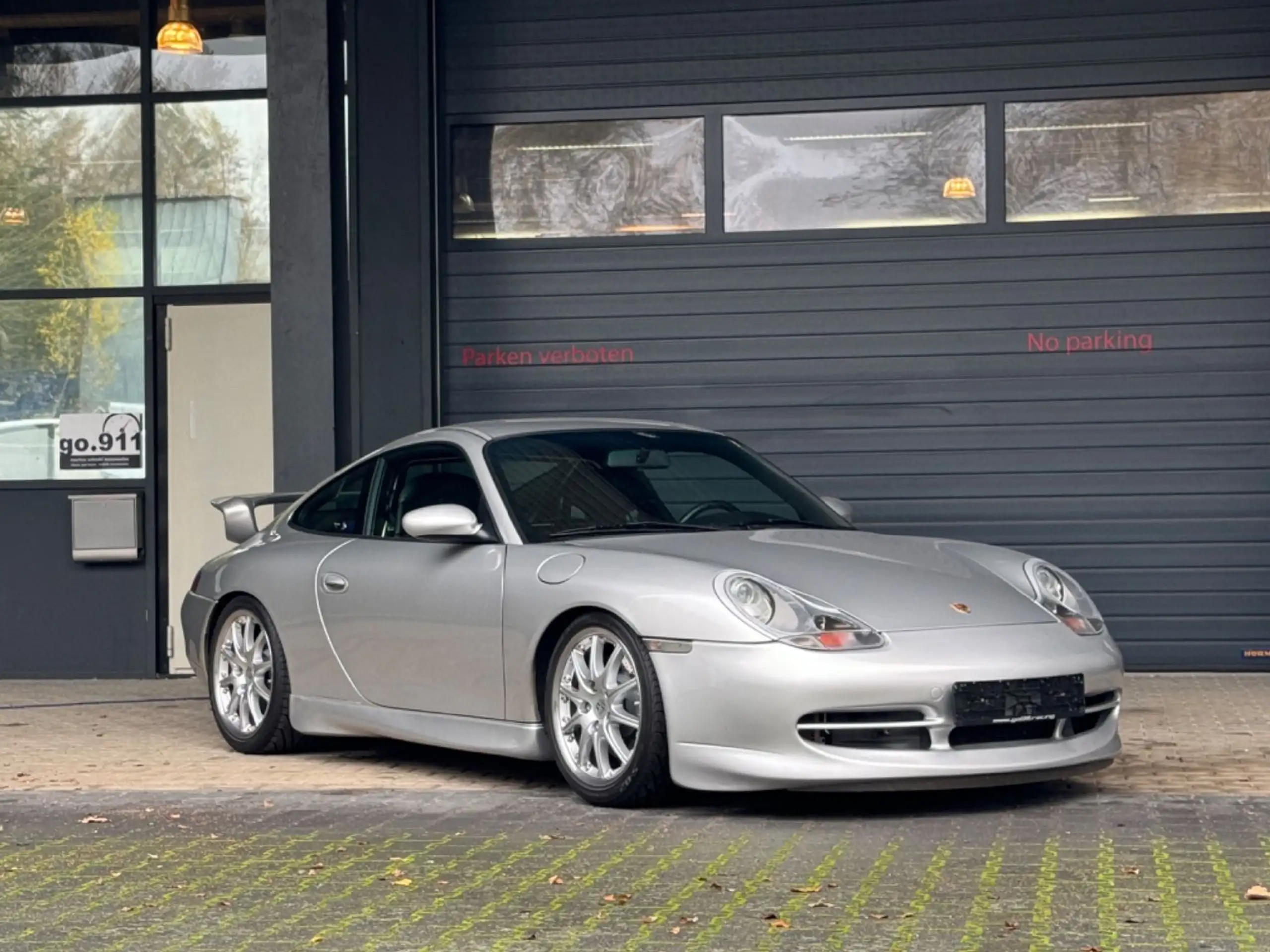 Porsche - 996