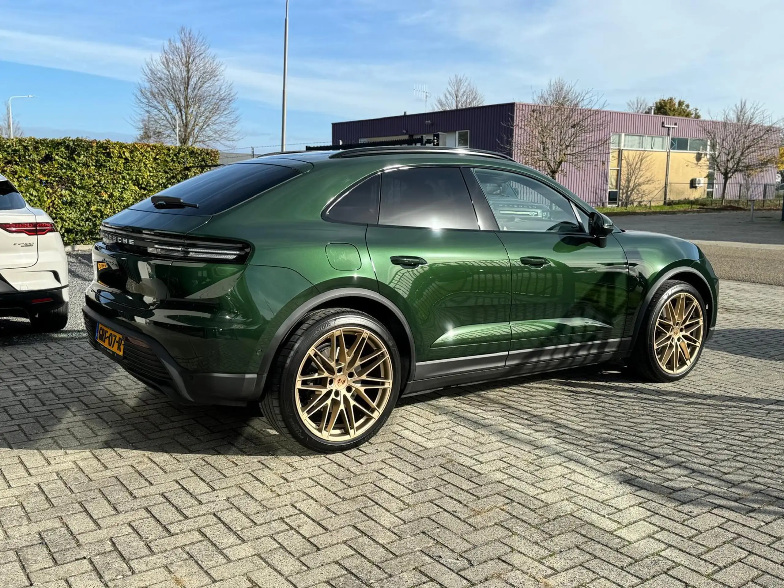 Porsche - Macan