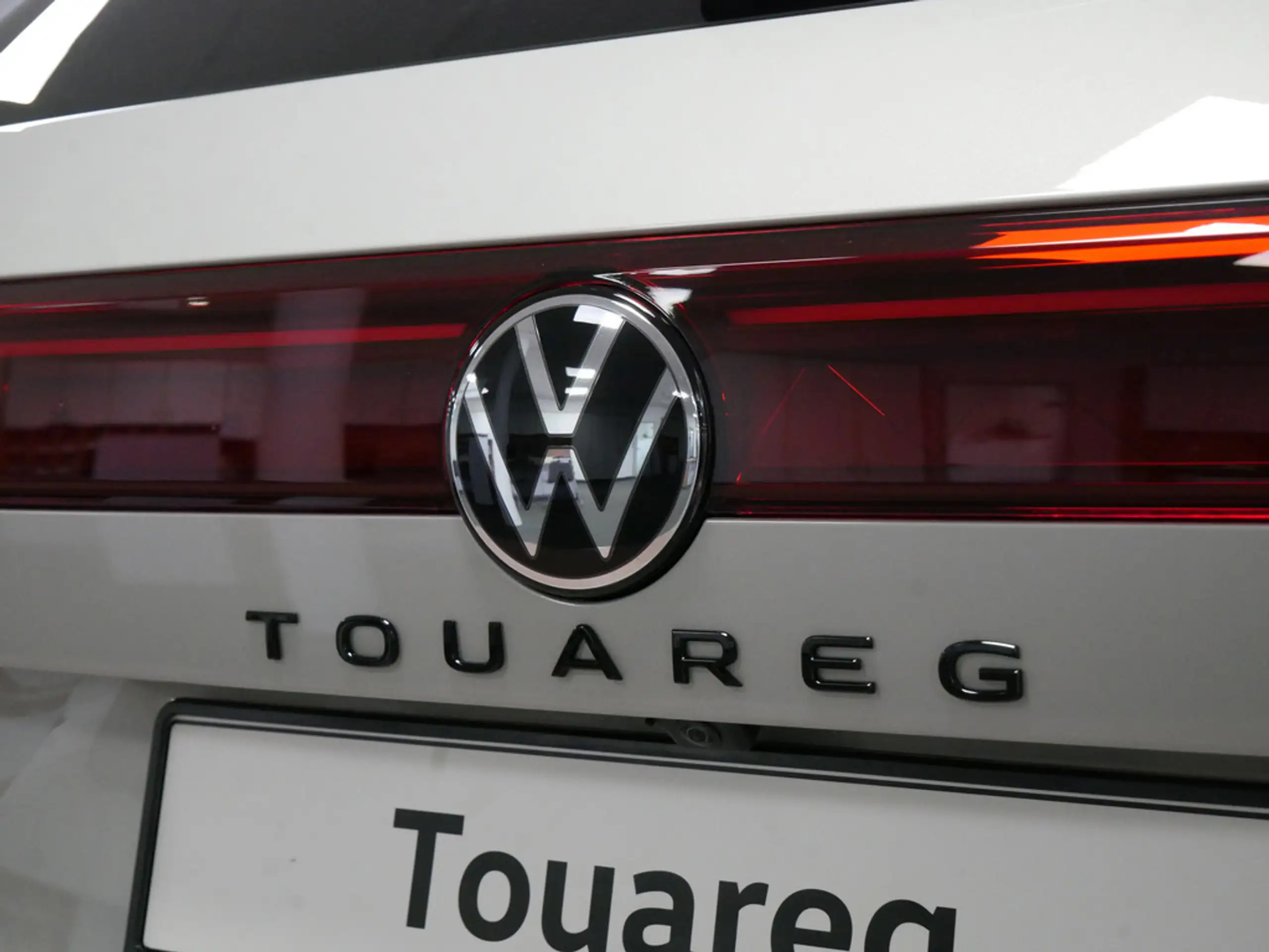 Volkswagen - Touareg