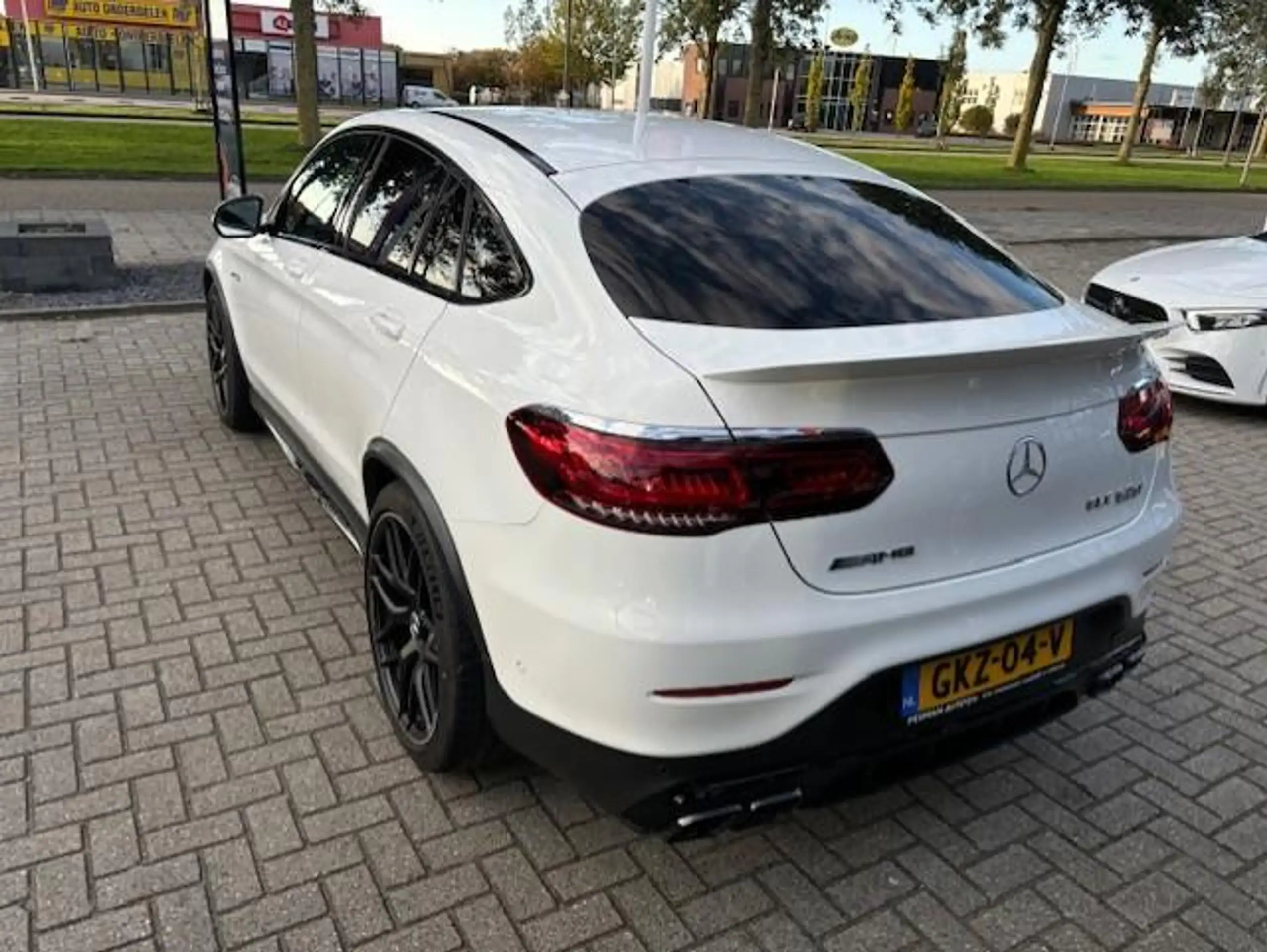 Mercedes-Benz - GLC 63 AMG